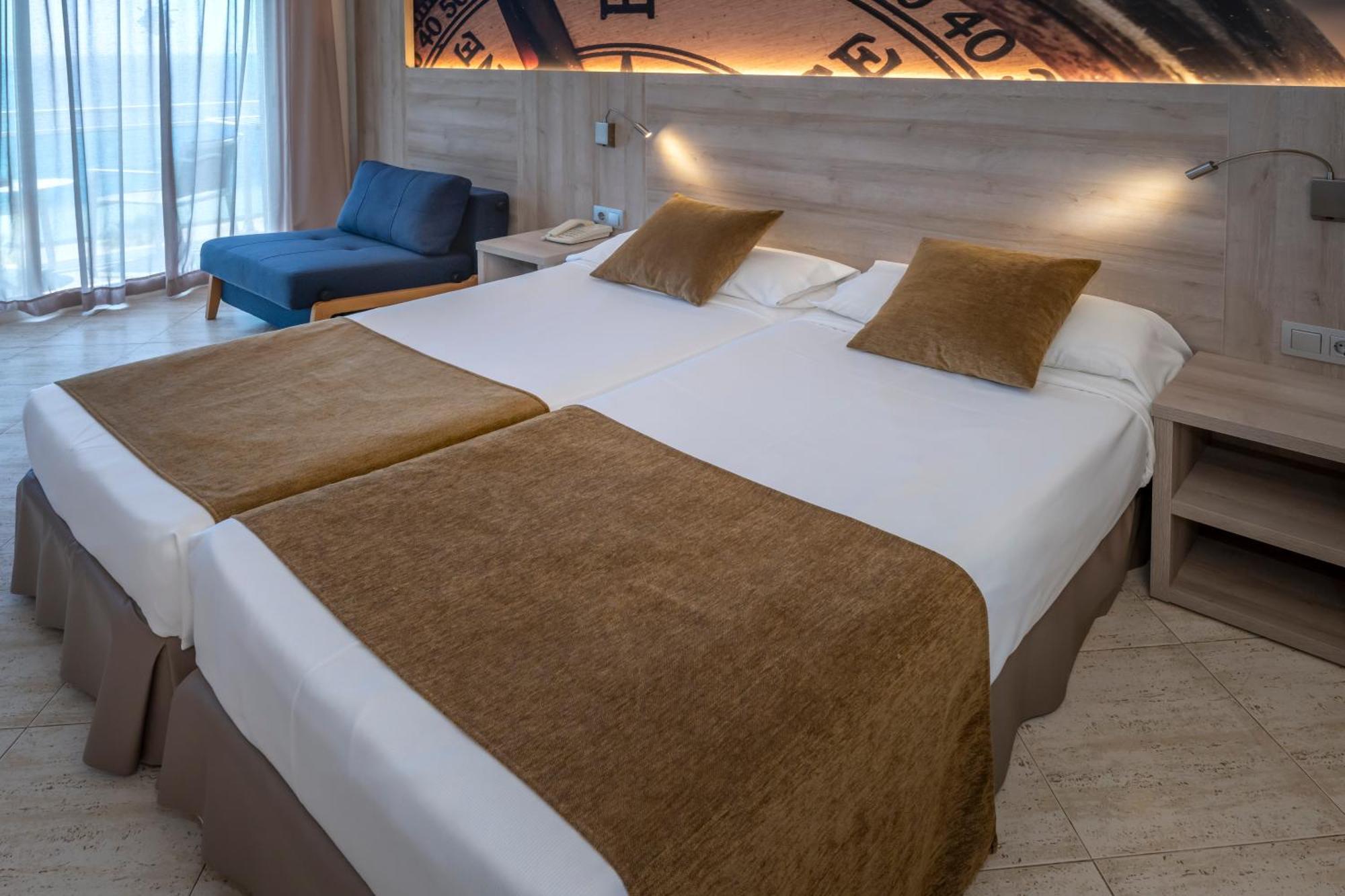 Chambre Double avec Balcon - Vue sur Mer