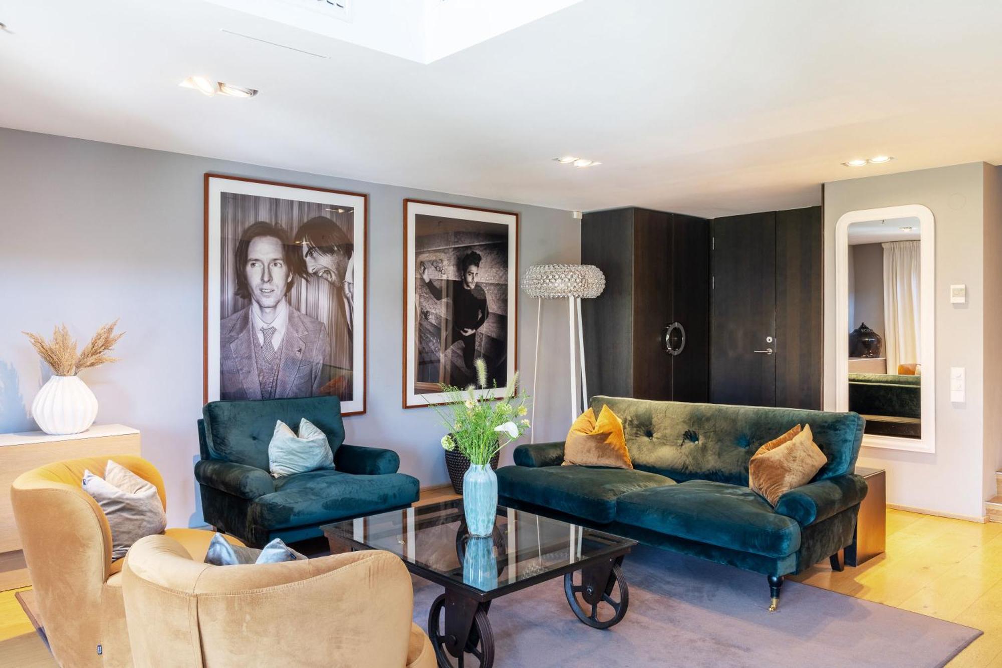 Super Suite,1691982728:JPEG
