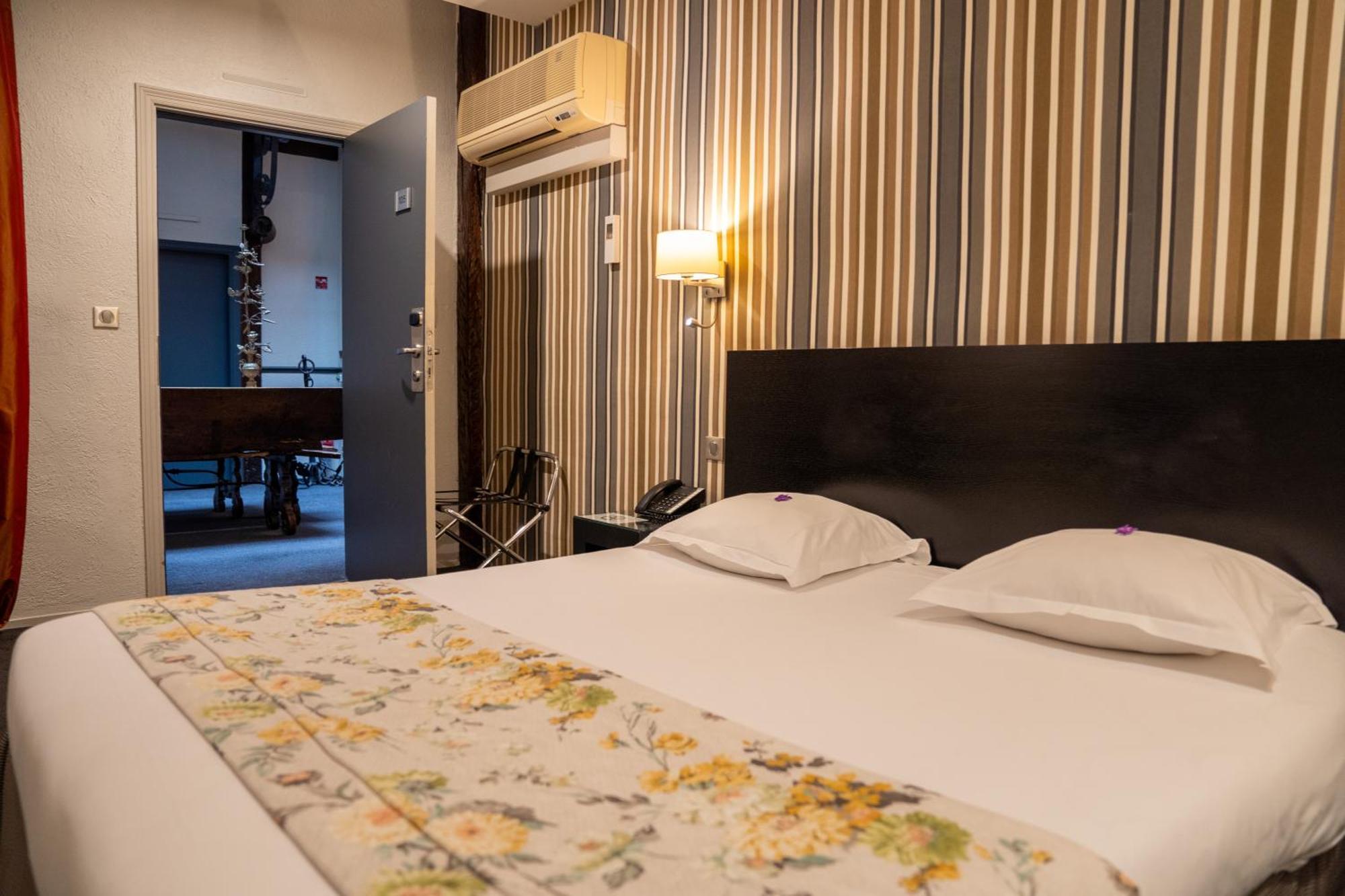 Classic Double or Twin Room