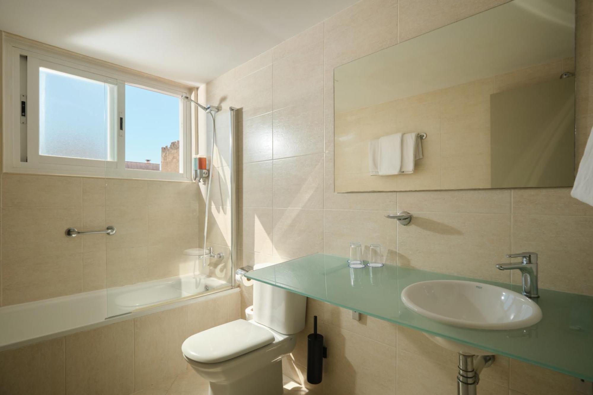 Triple Room Balcony