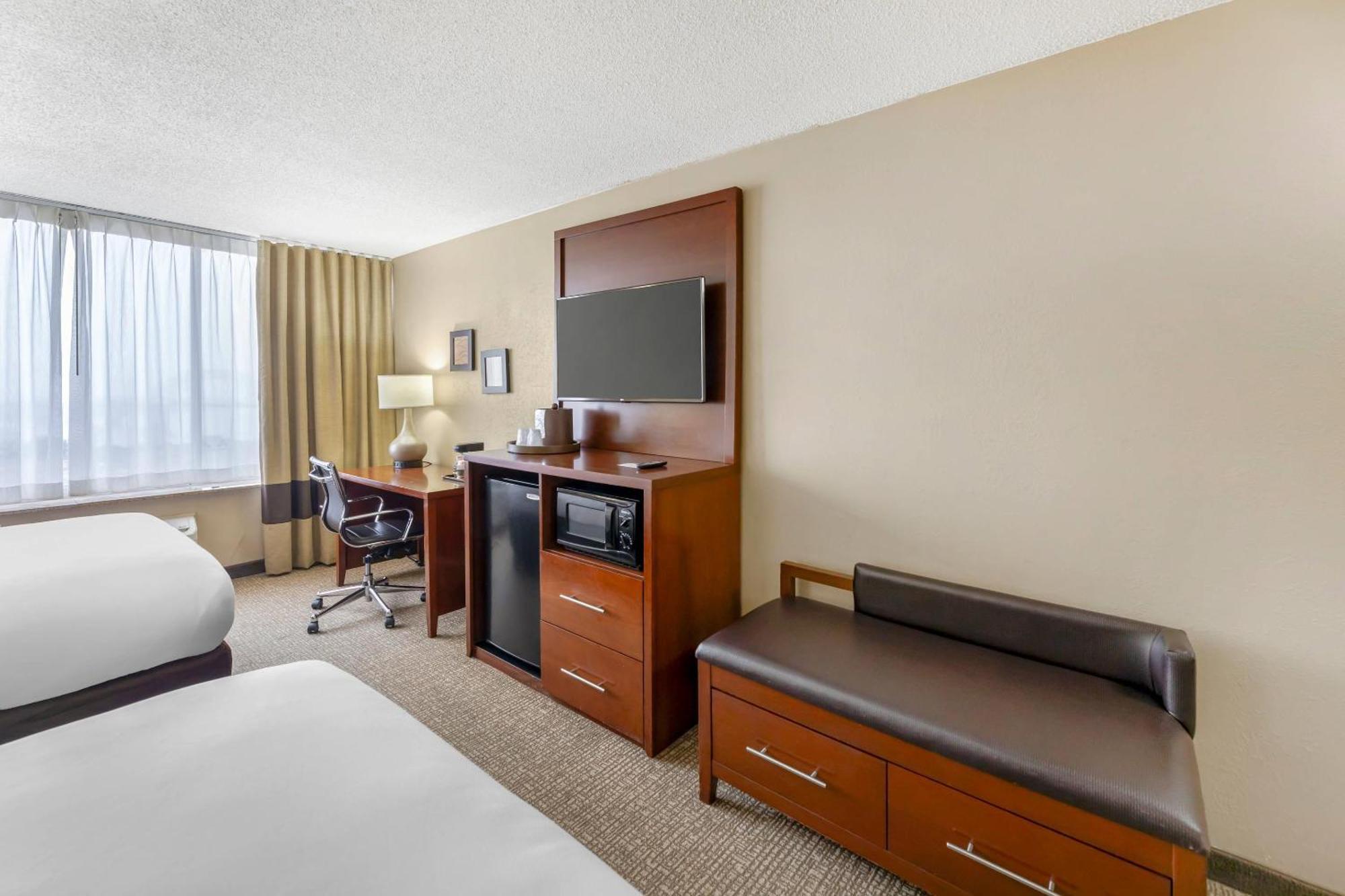 Double Room River View Non-Smoking
