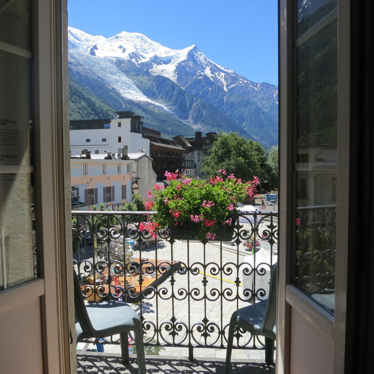 Chambre Double - Vue sur Montagne