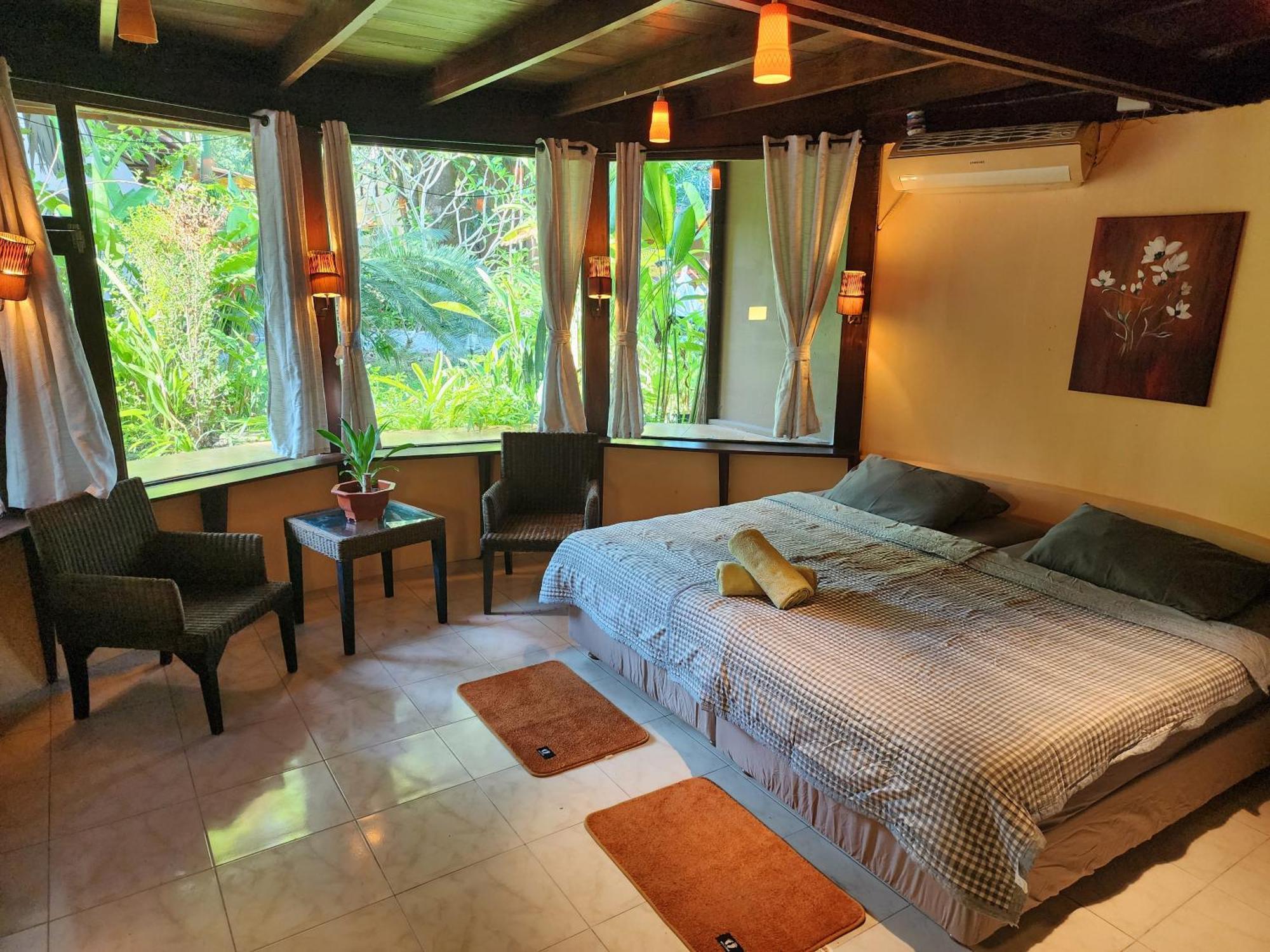 Chambre Double - Vue sur Jardin