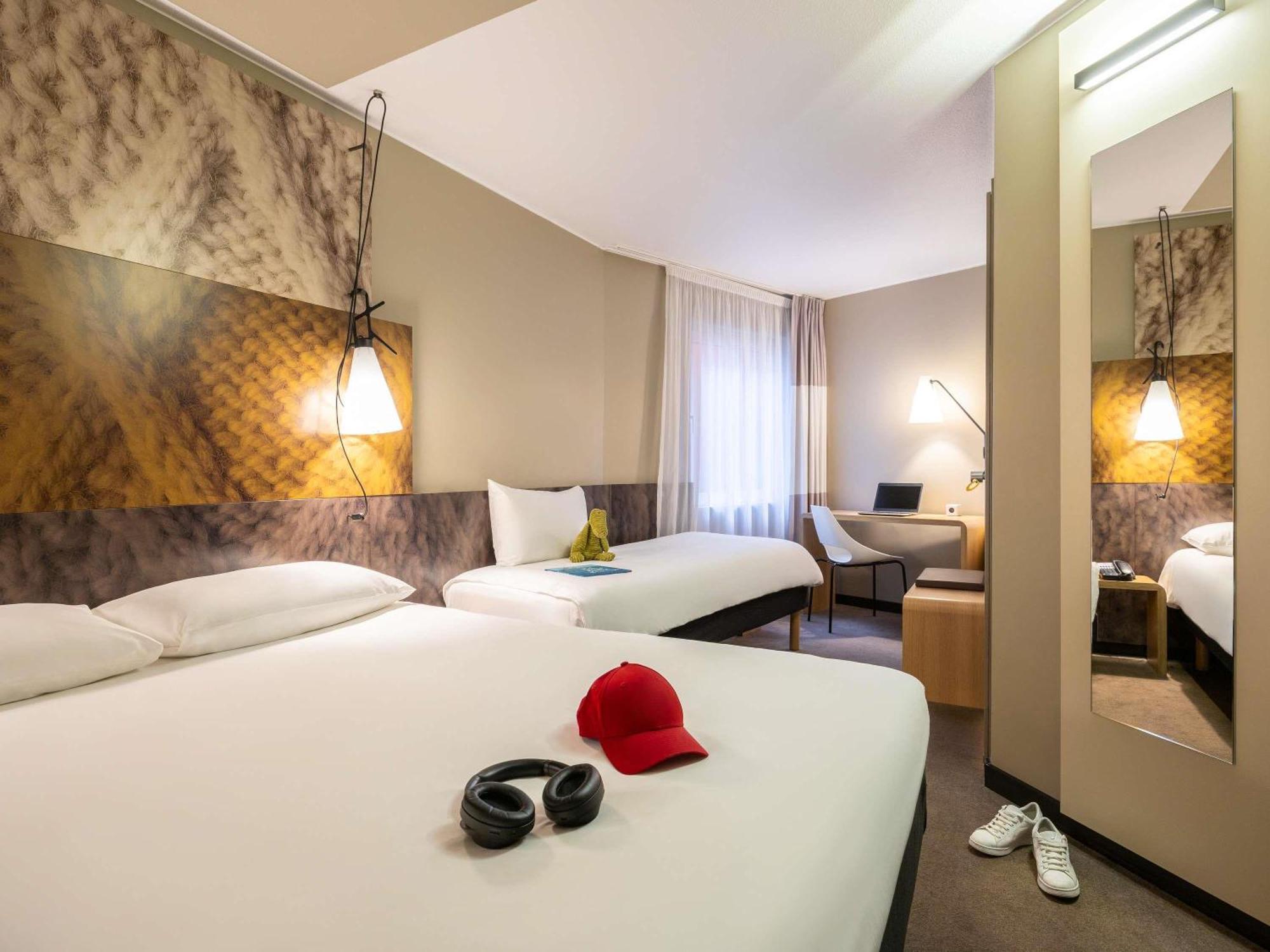 Triple Room with One Double Bed and One Single Bed,1704839816:JPEG