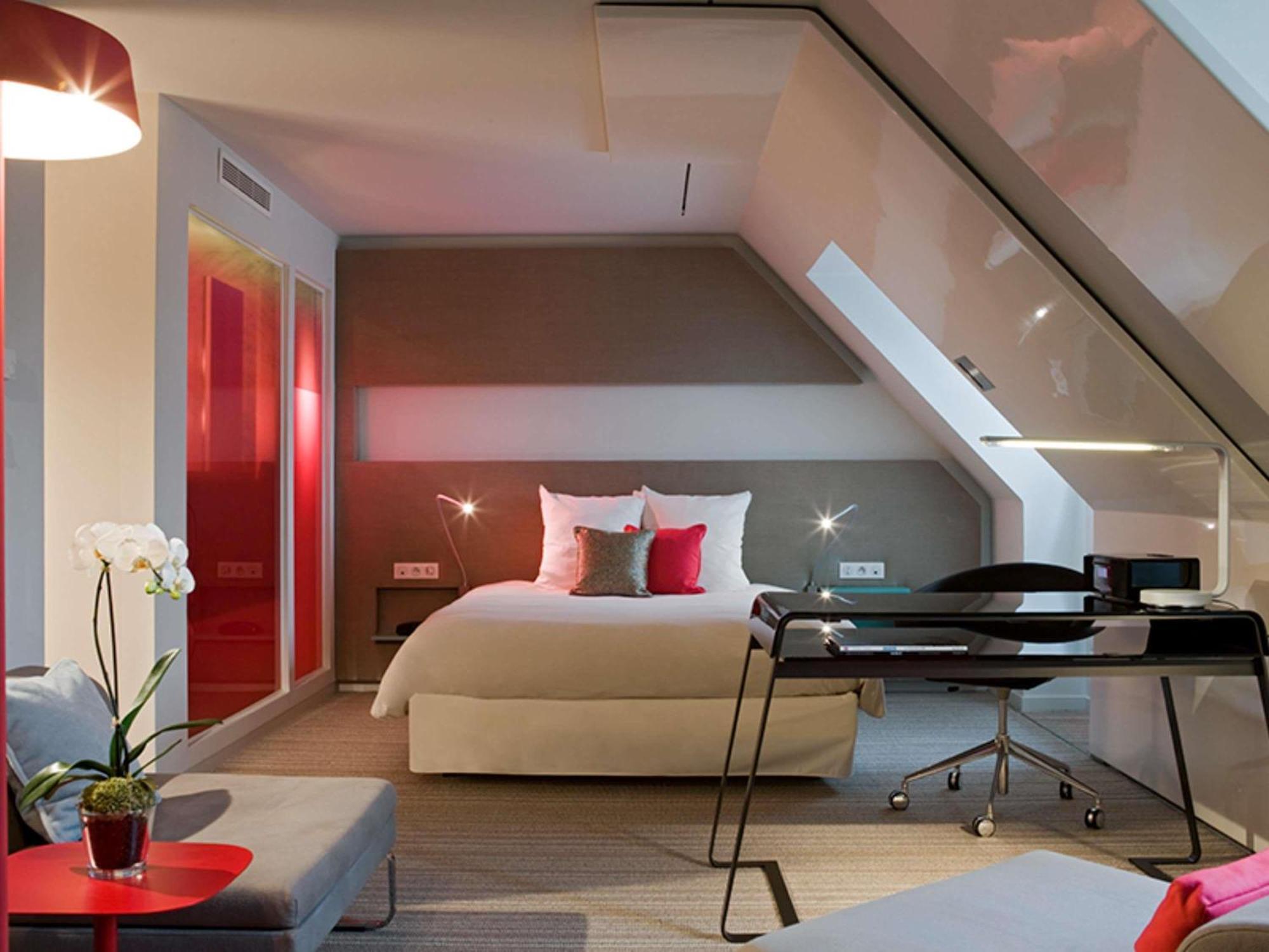 Suite Junior Lit Queen-Size