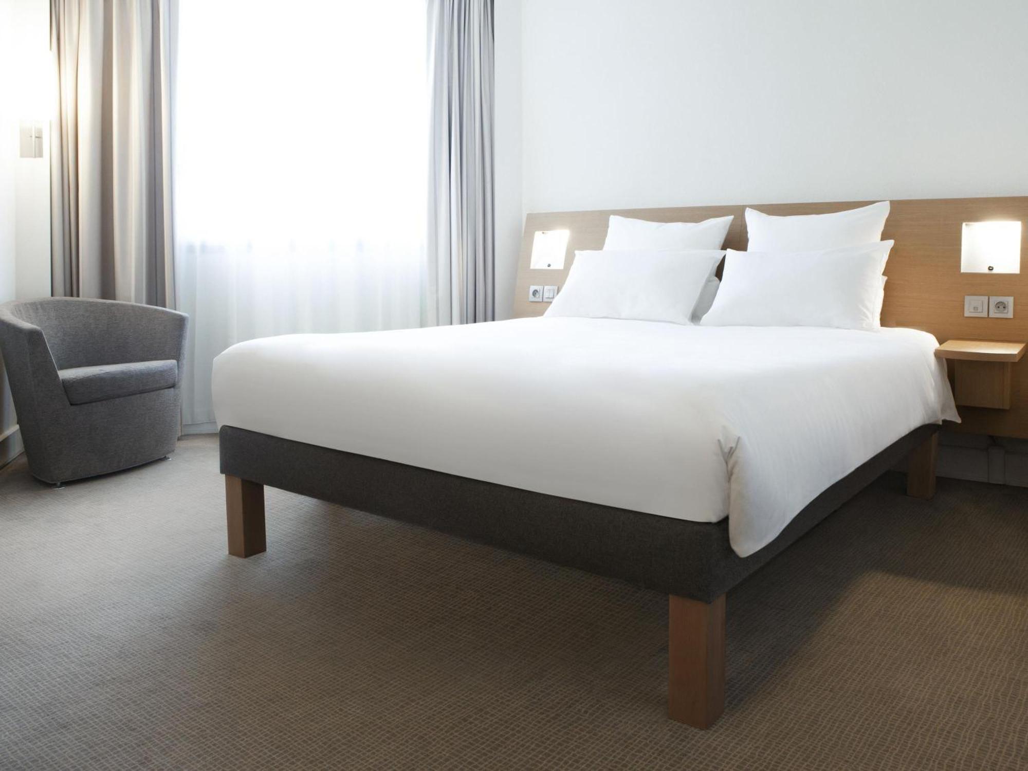 Superior Queen Room,1770446323:JPEG