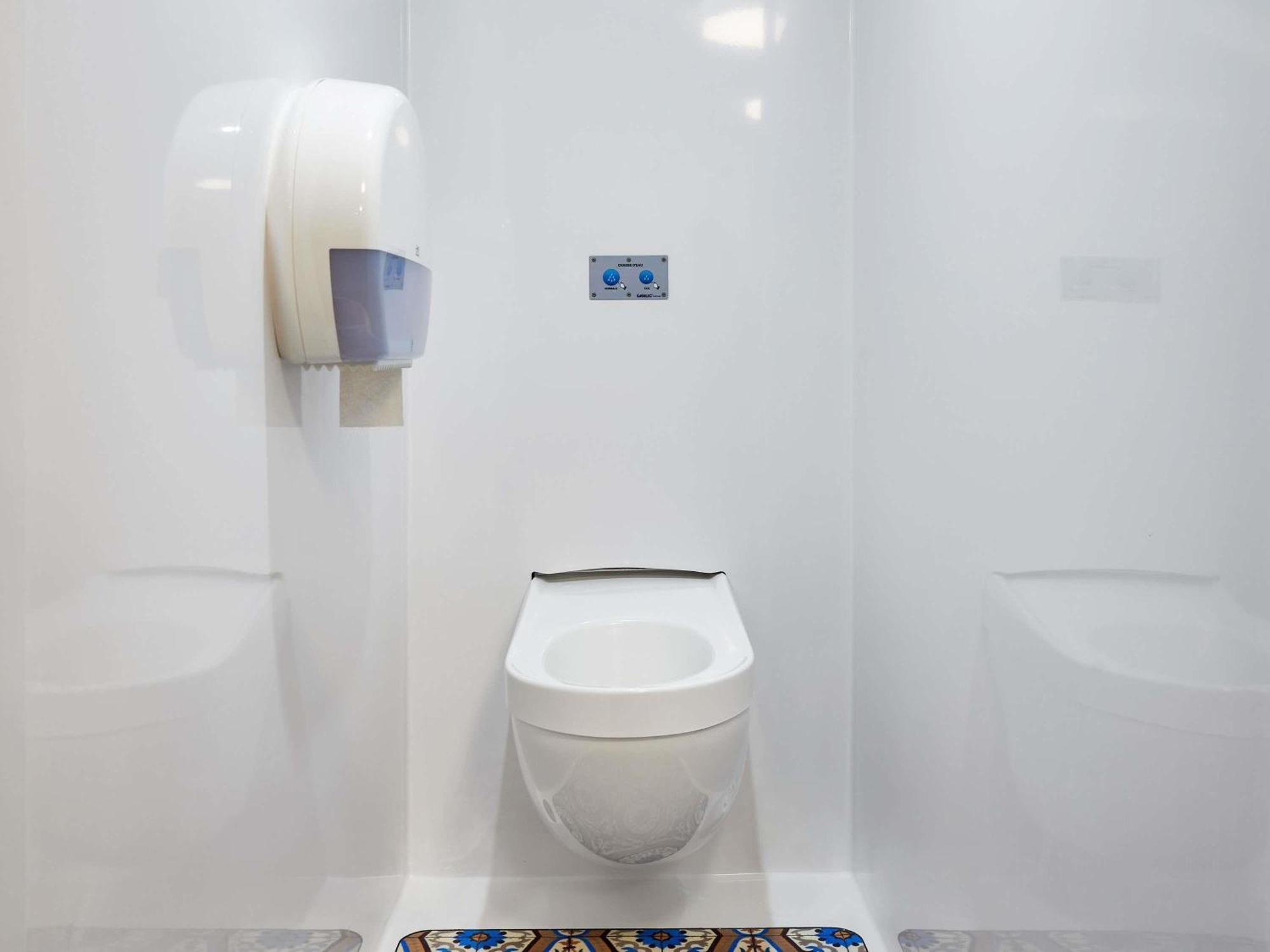Chambre Break avec 2 Lits Simples et Lit d’Appoint