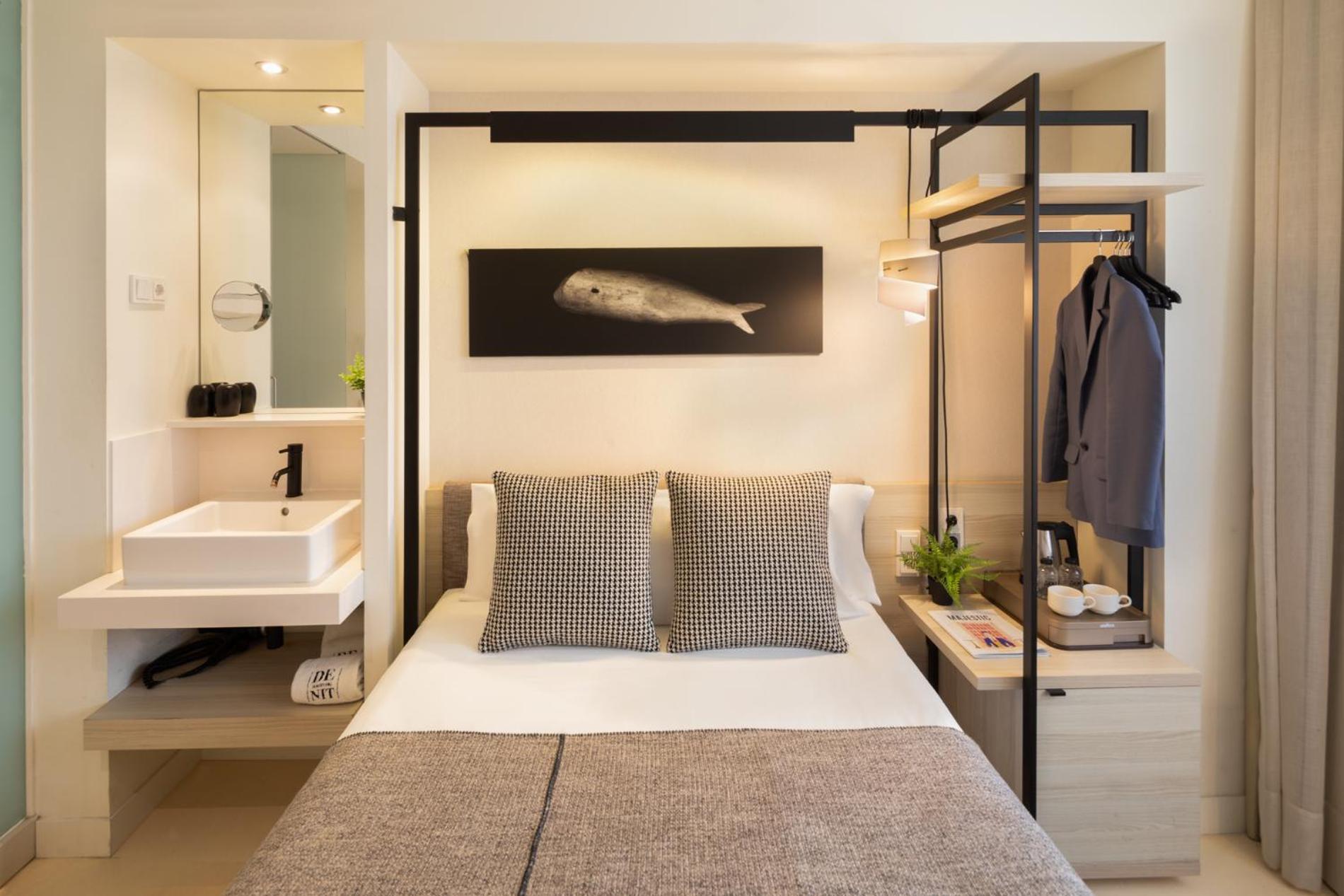Cozy Double Room