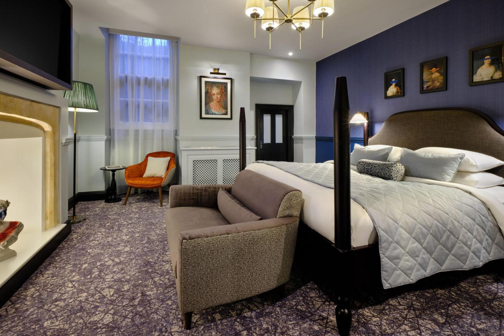 Cinematography Guest room 1 King