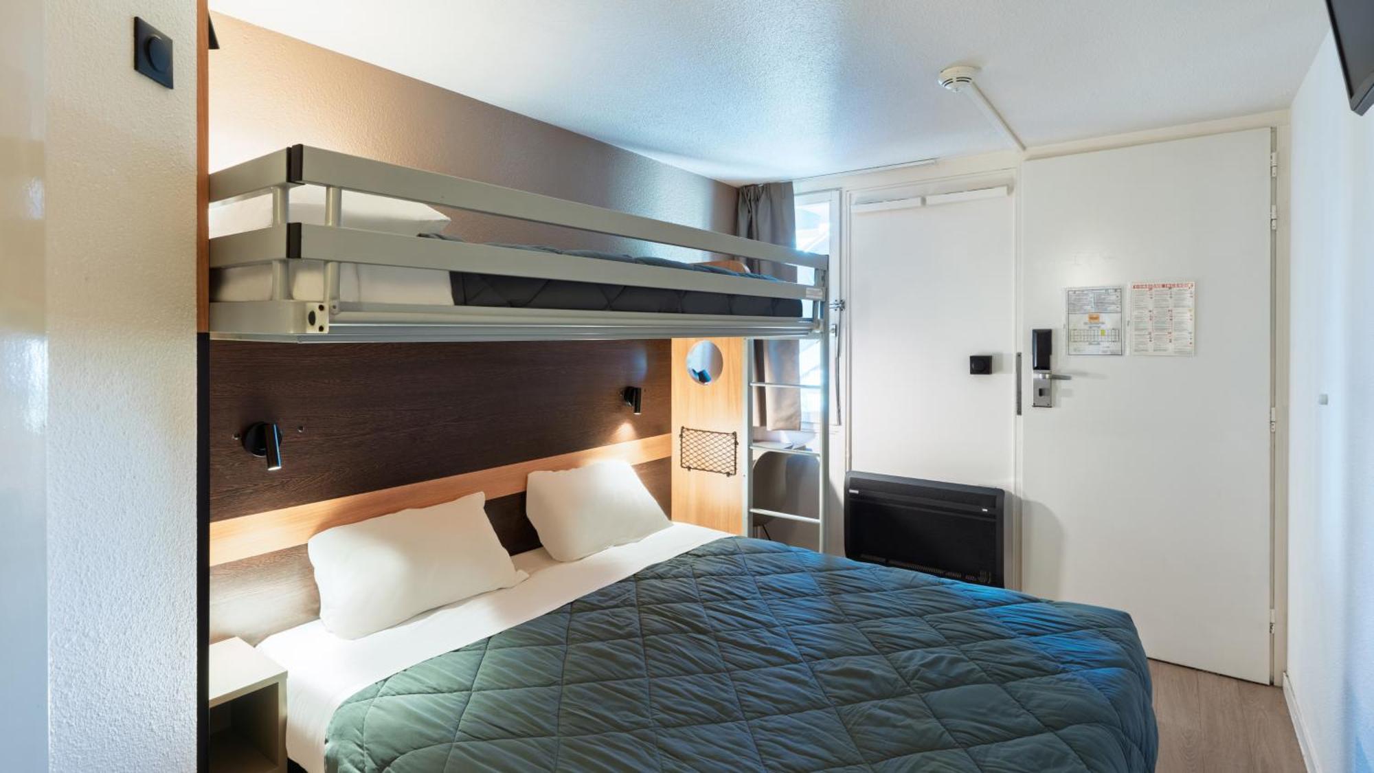 Standard Room 1 Queen Bed 1 Bunk Bed