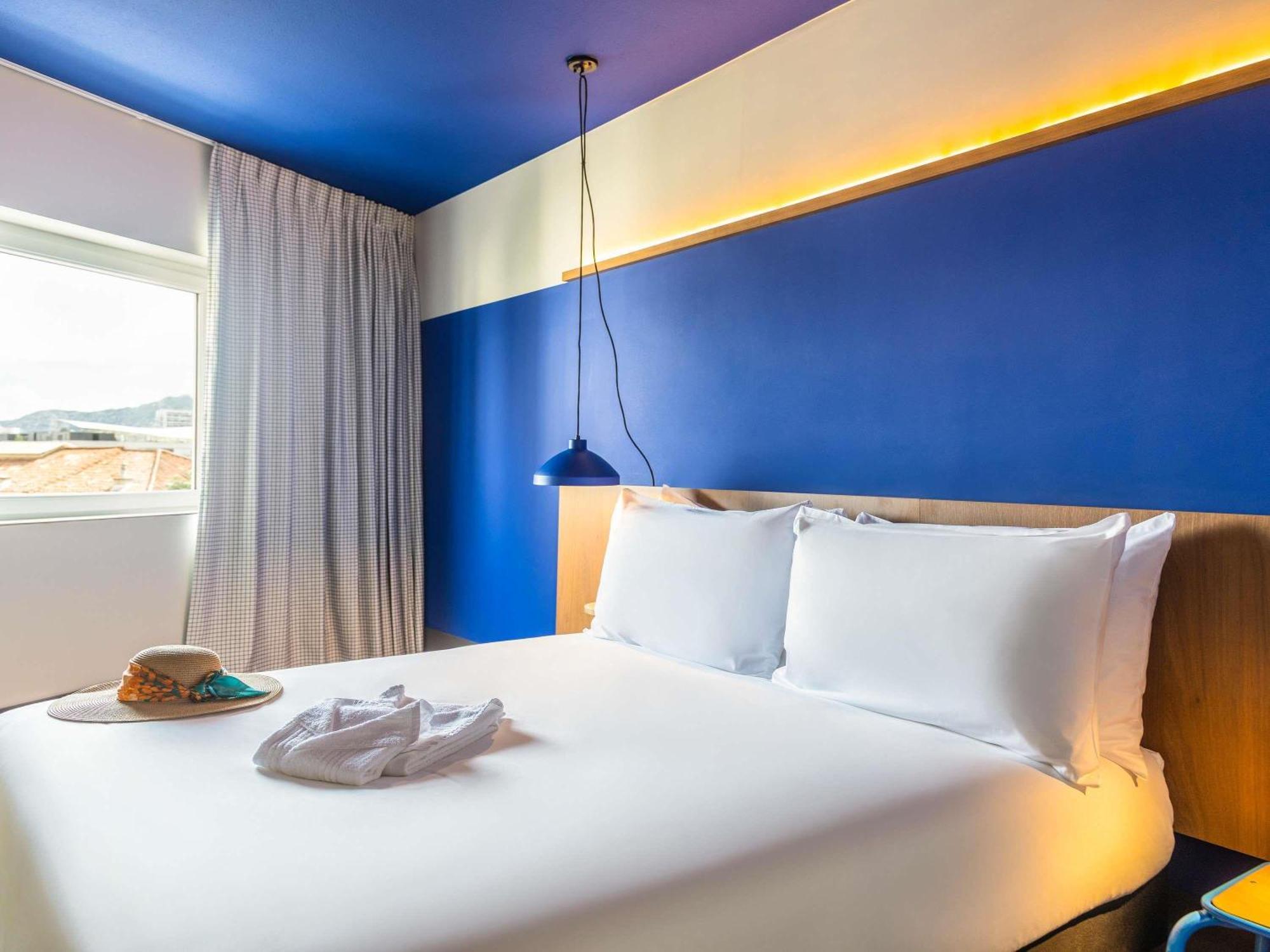 Chambre Pop avec 1 Lit Double