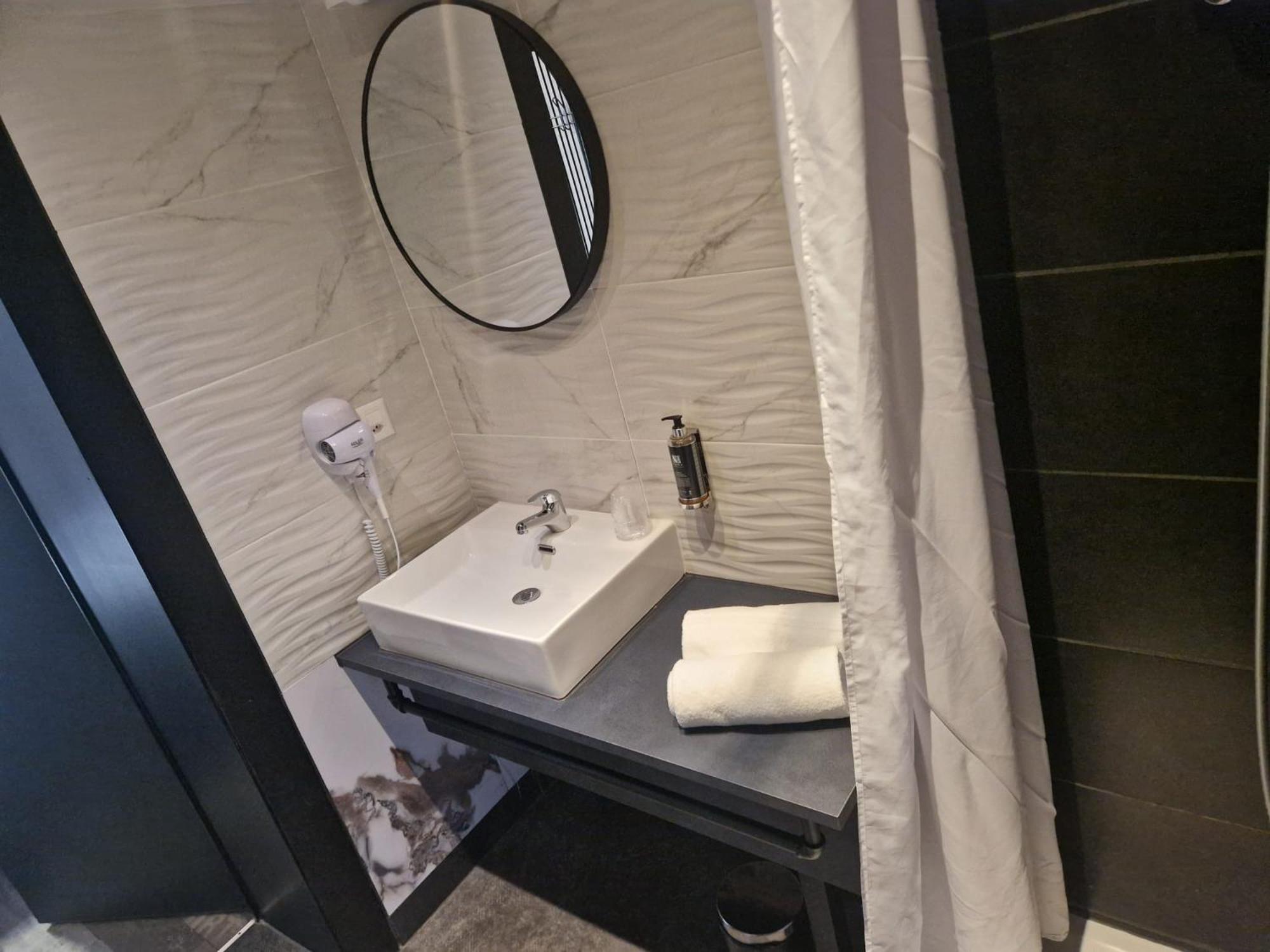 Chambre Double ou Lits Jumeaux Deluxe avec Balcon