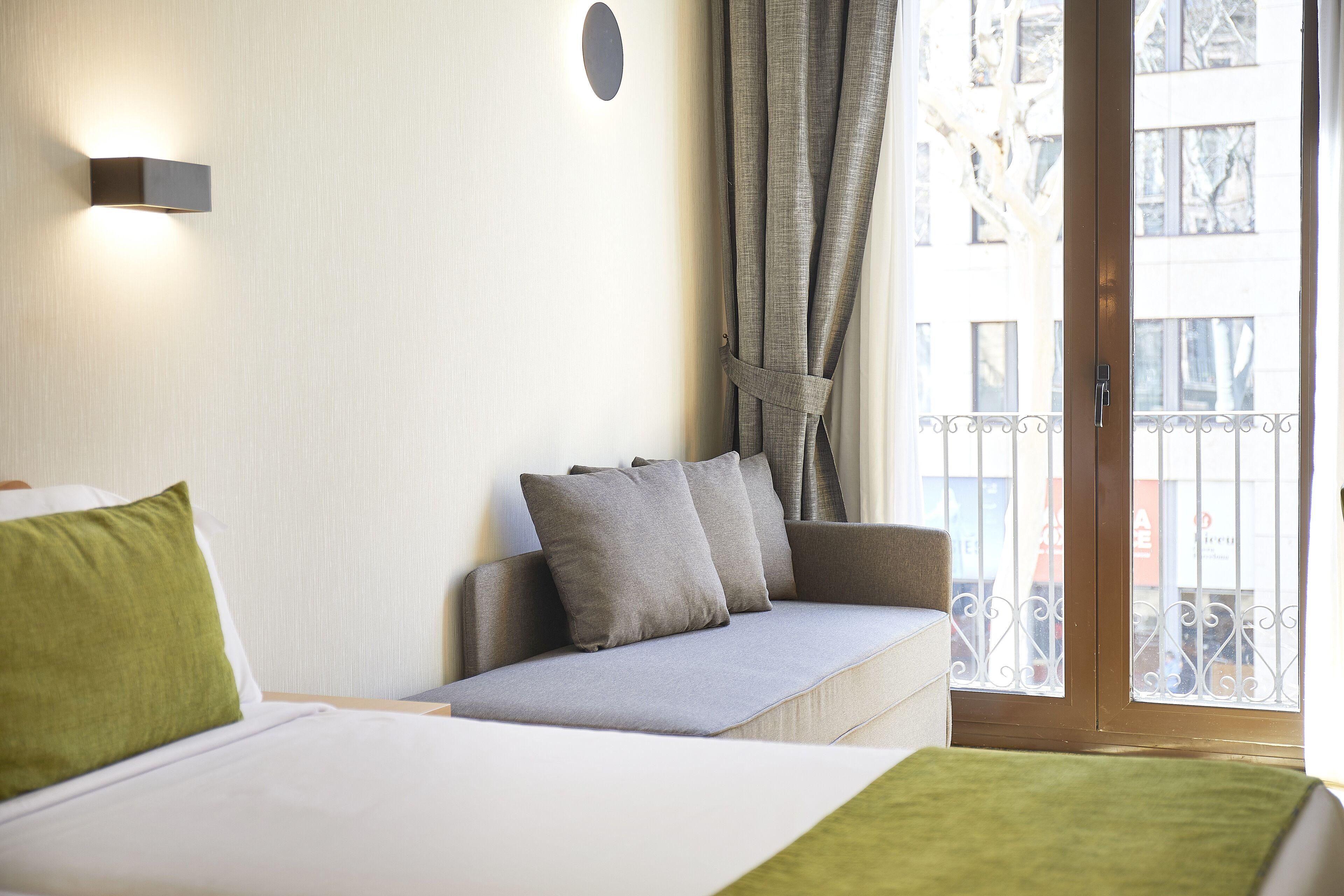 Twin Room City View
