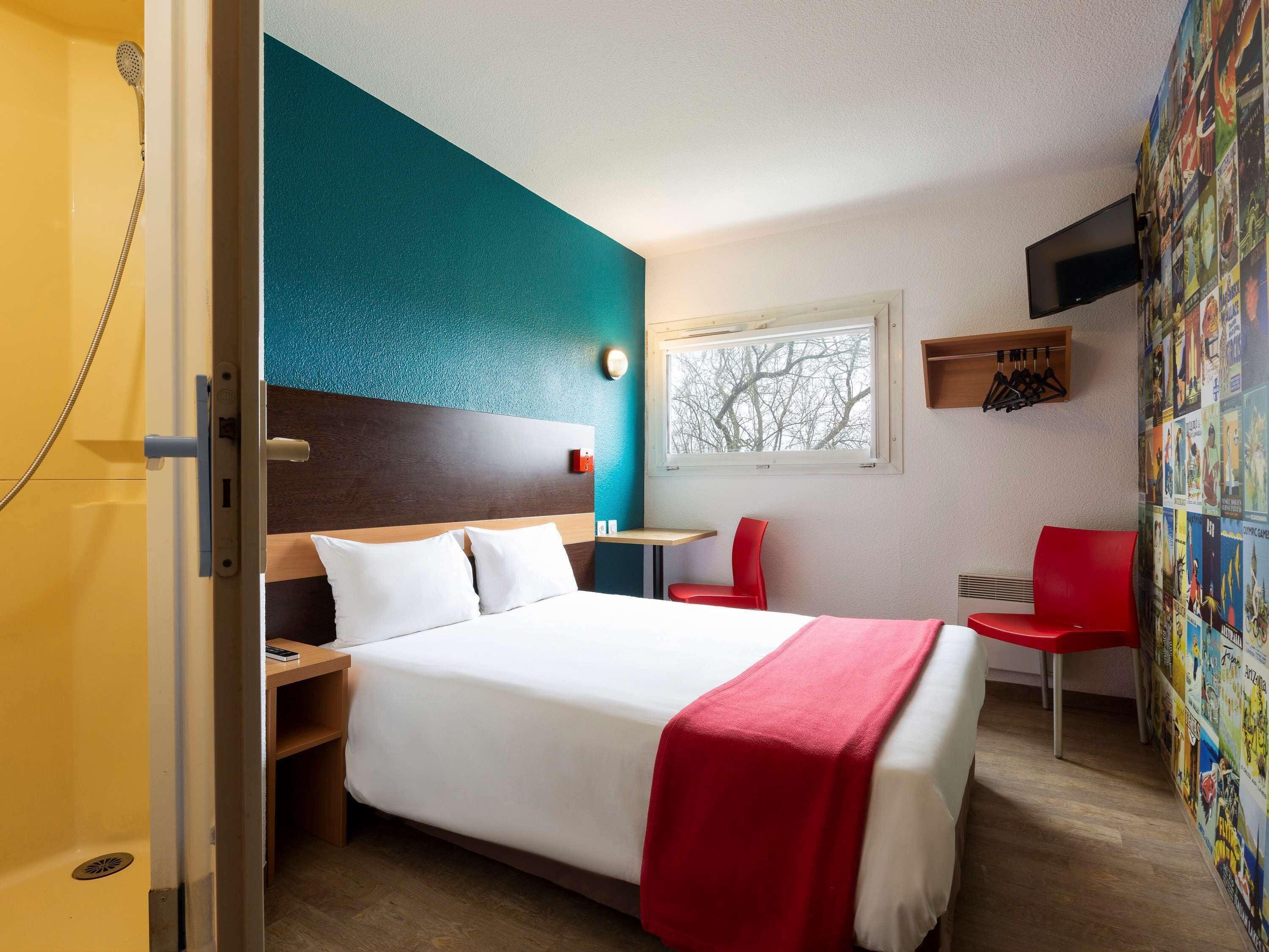 Cabrio Double Room En-suite Bathroom
