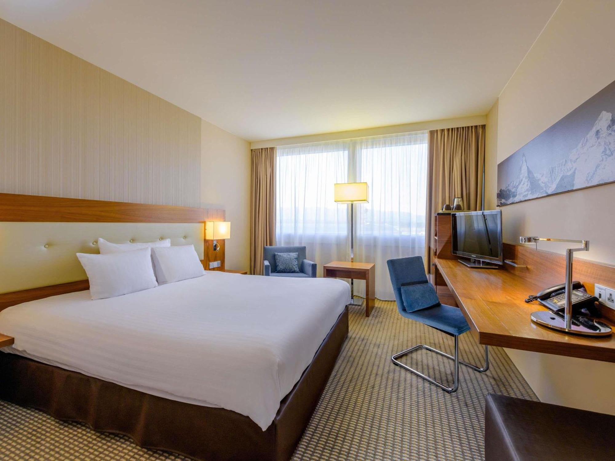 Chambre Lit Queen-Size Classique