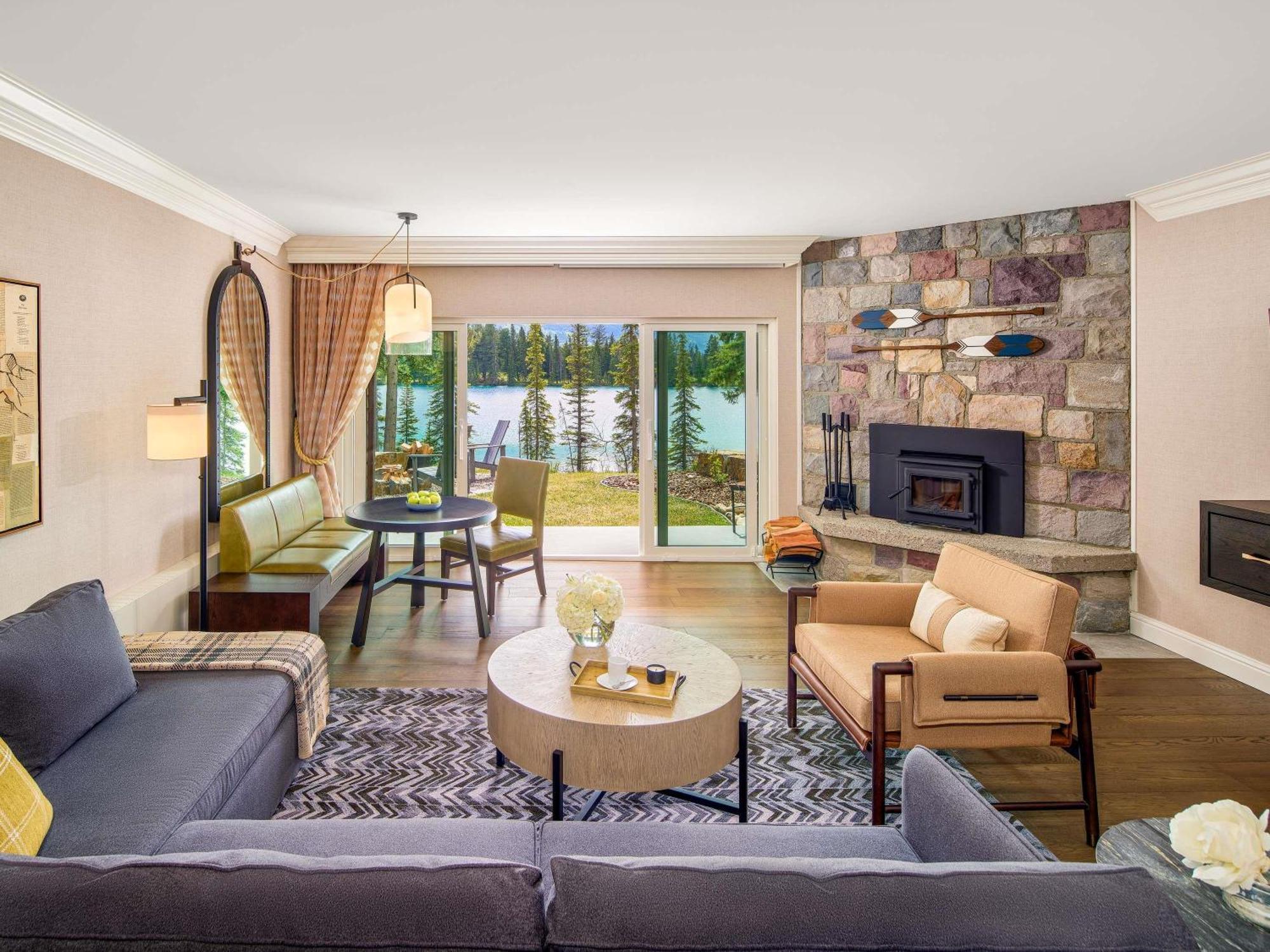 Luxury Lakefront King Suite with Livining Room and Balcony - Partial Lake View