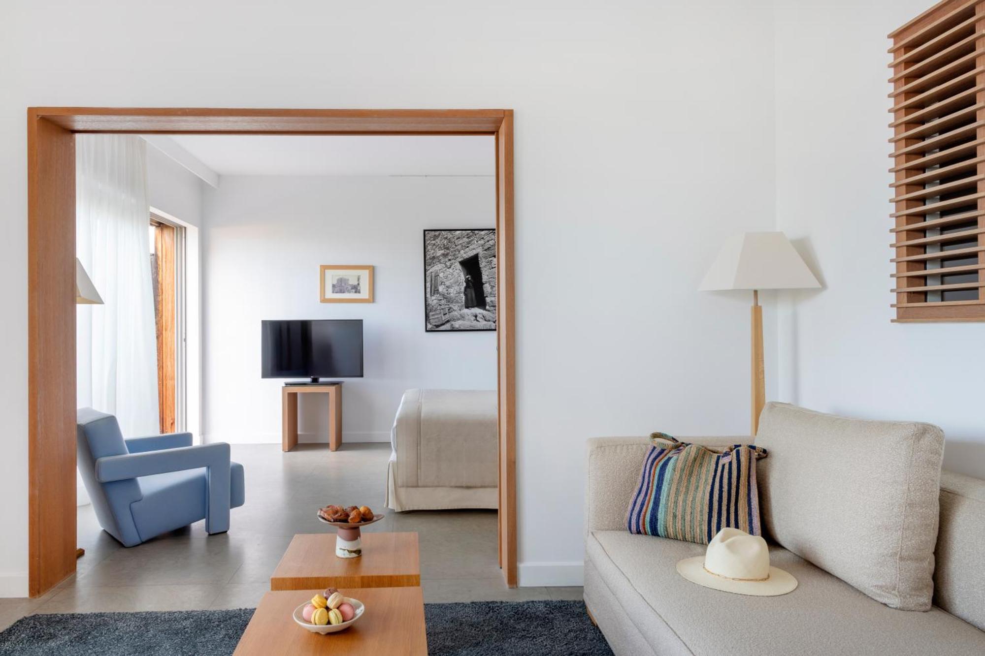 Deluxe Junior Suite