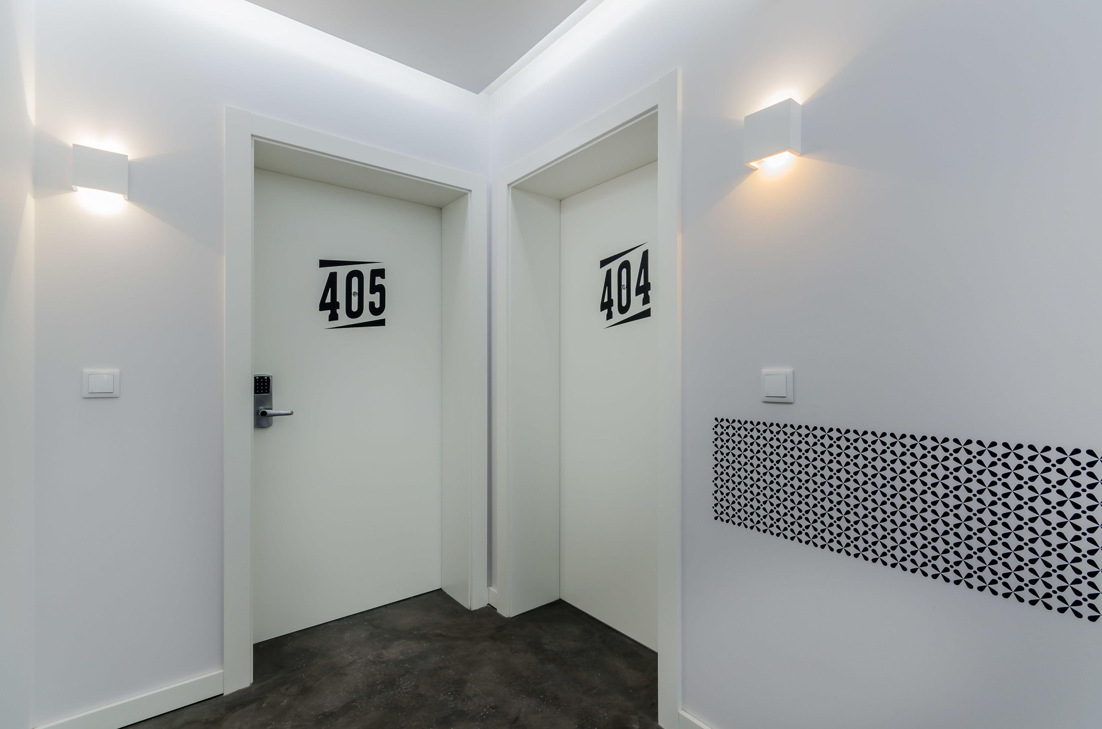 Two-Bedroom Apartment,1742928617:JPEG