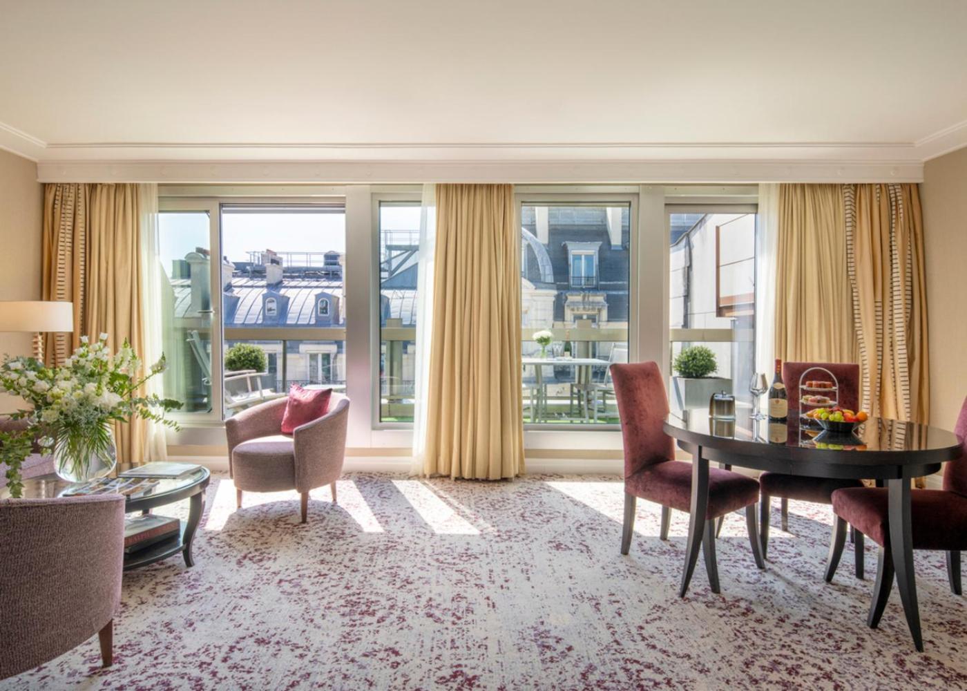 Suite Montaigne