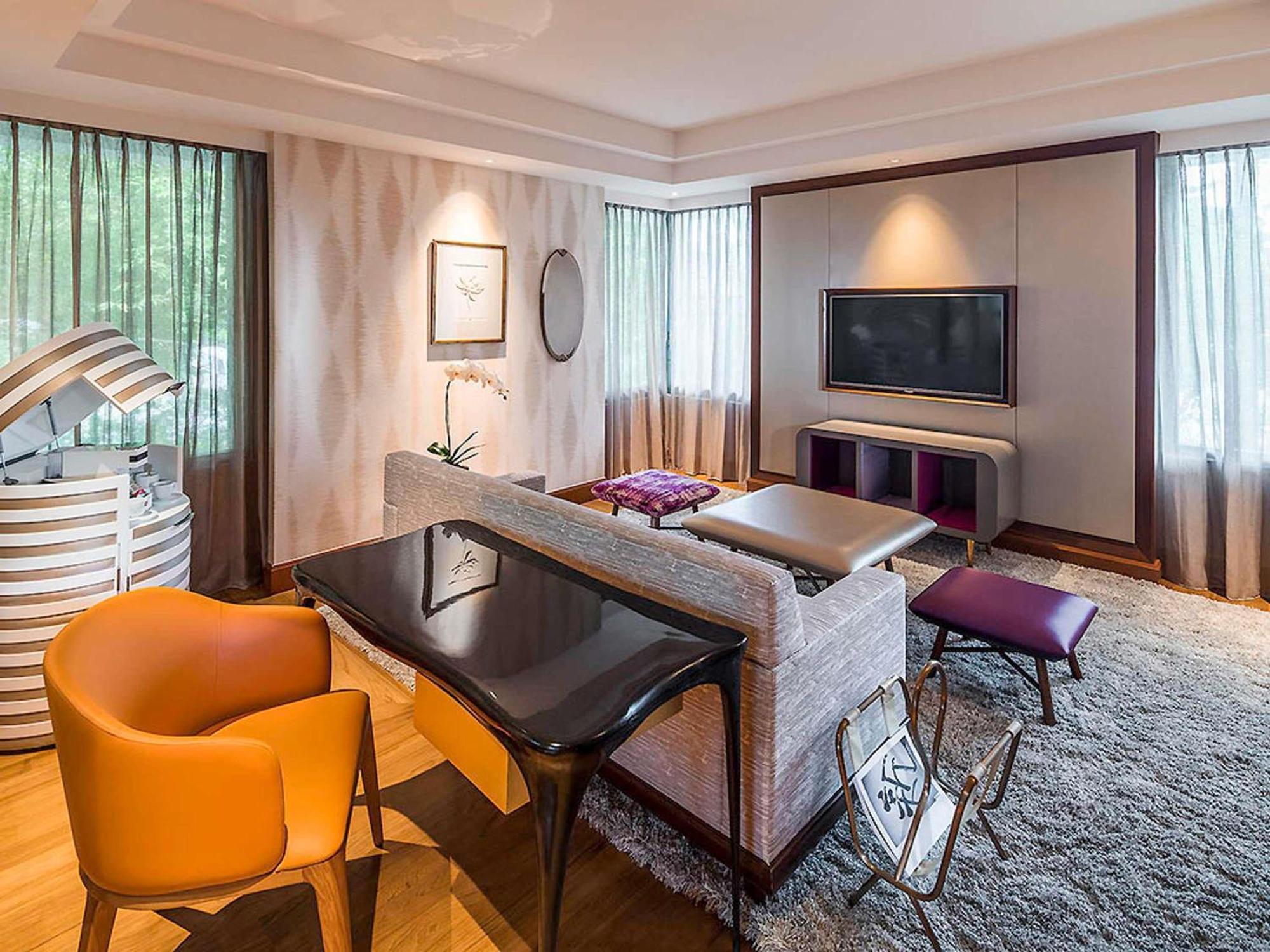 Suite Prestige (Chambre et Salon Séparés) avec 1 Lit King-Size