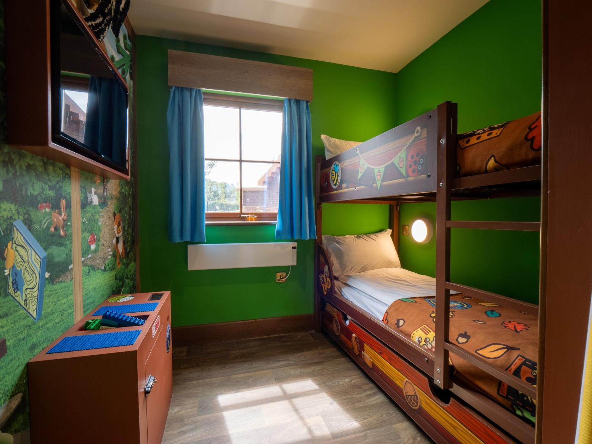 Accessible Woodland Village Lodge