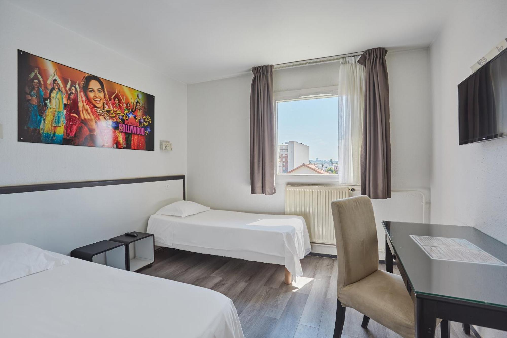 Chambre Standard avec 2 Lits Simples
