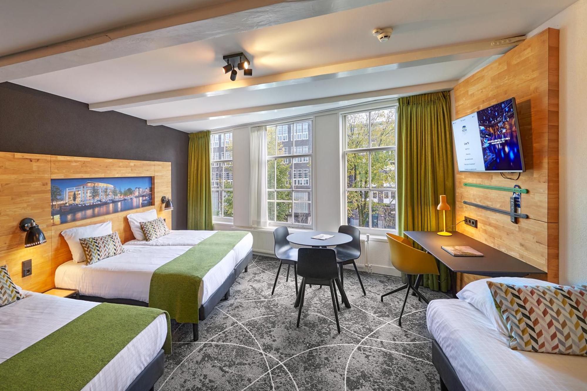 Family Room,1742583879:JPEG