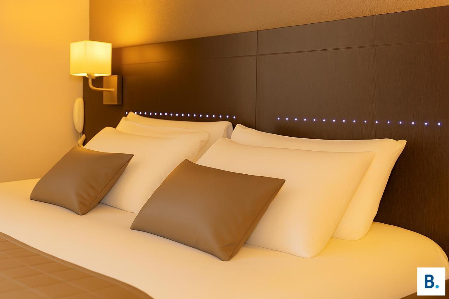 Small Single Room,1742574841:JPEG