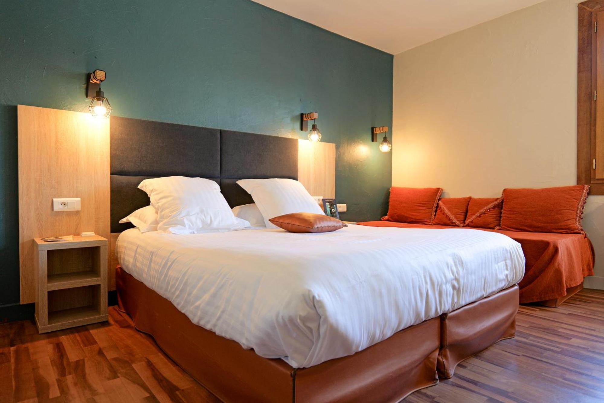 Superior Triple Room
