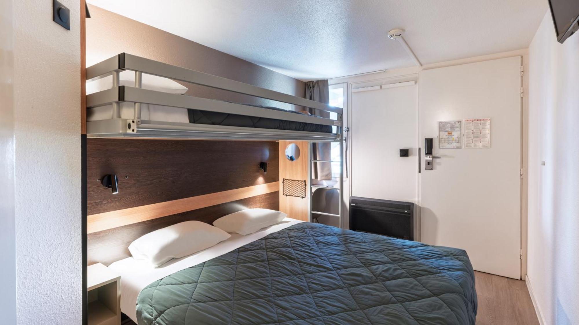 Standard Queen Room One Bunk Bed