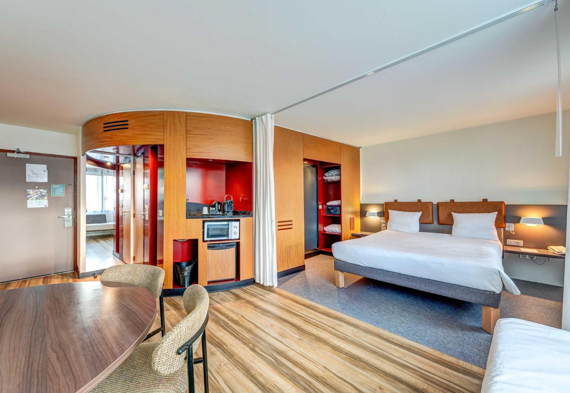 Triple Room,1742616472:JPEG