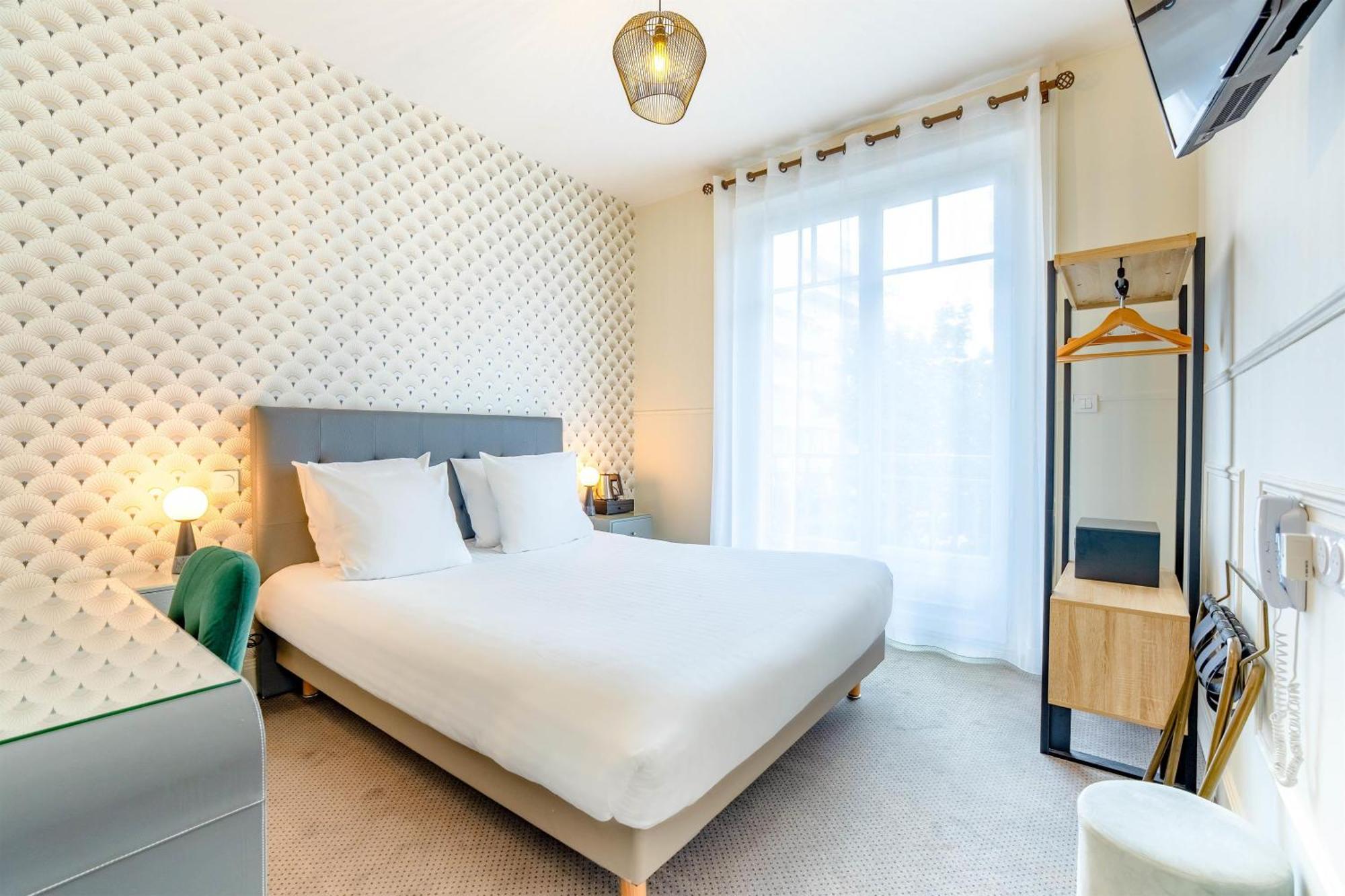 Classic Double Room