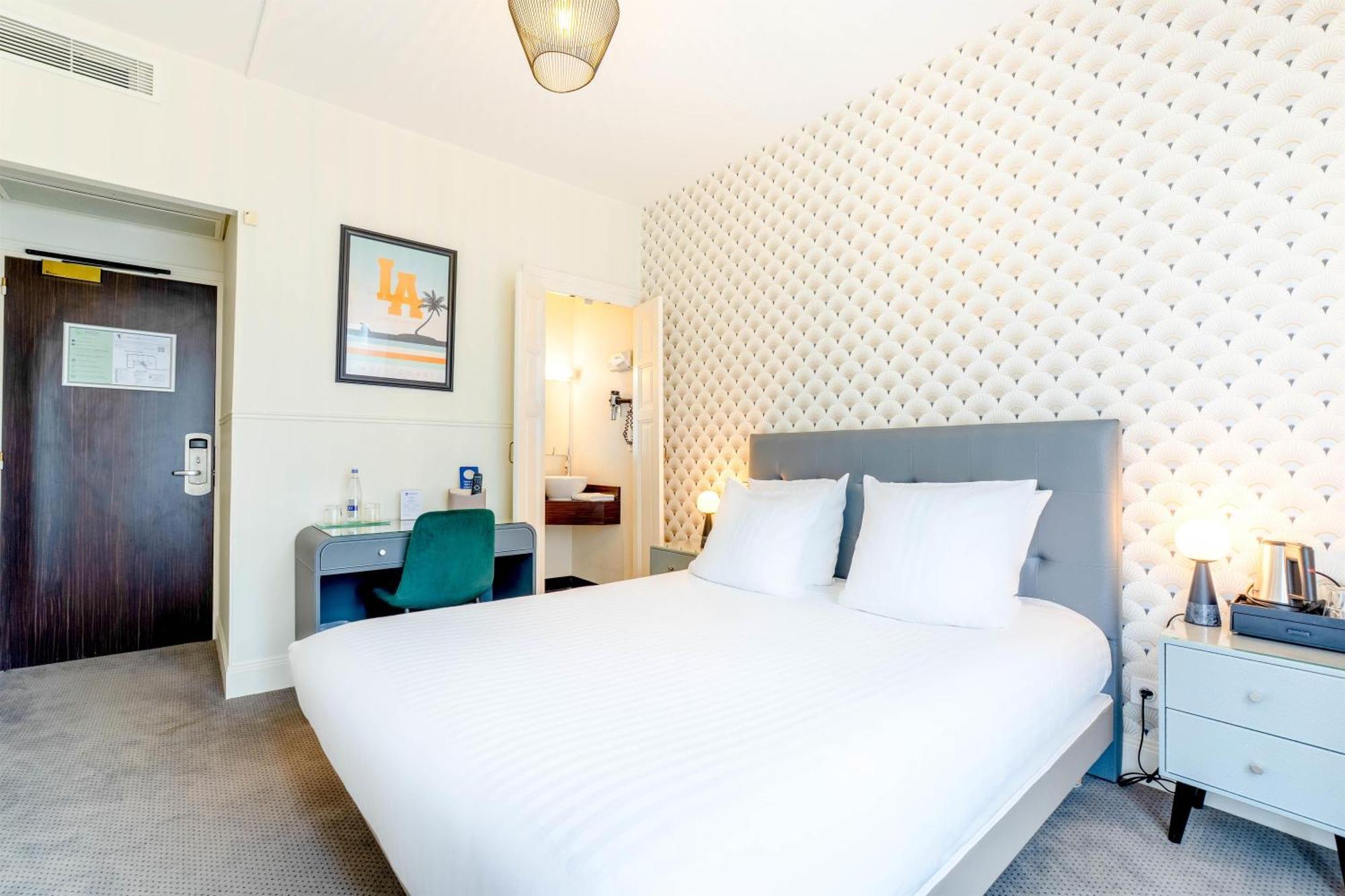 Classic Double Room