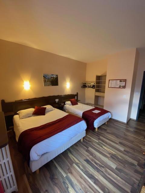 Superior Triple Room,658480665:JPEG