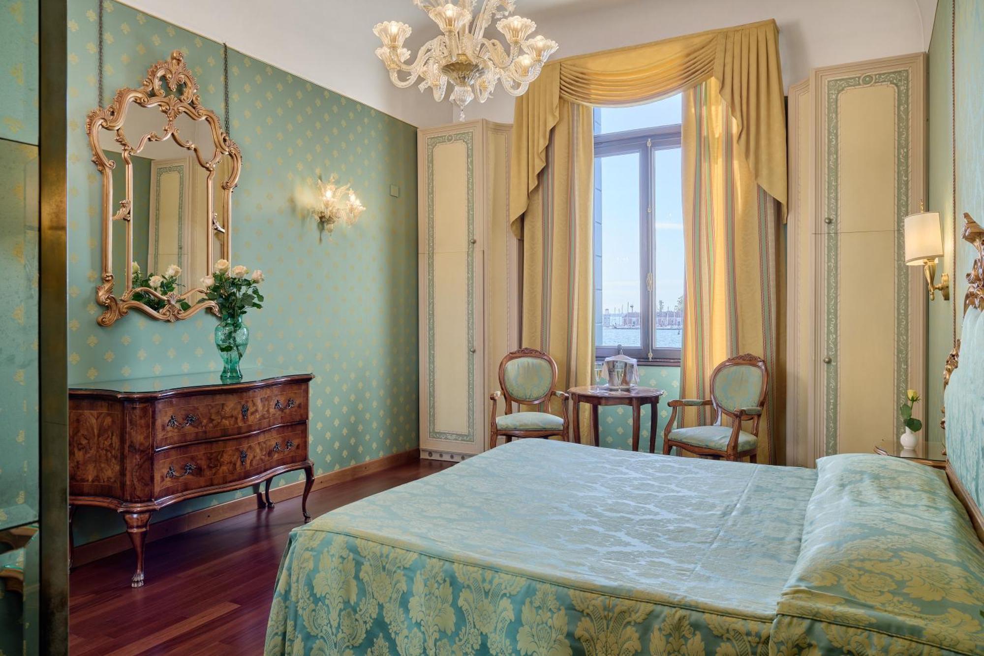 Chambre Triple Supérieure avec Vue sur la Lagune