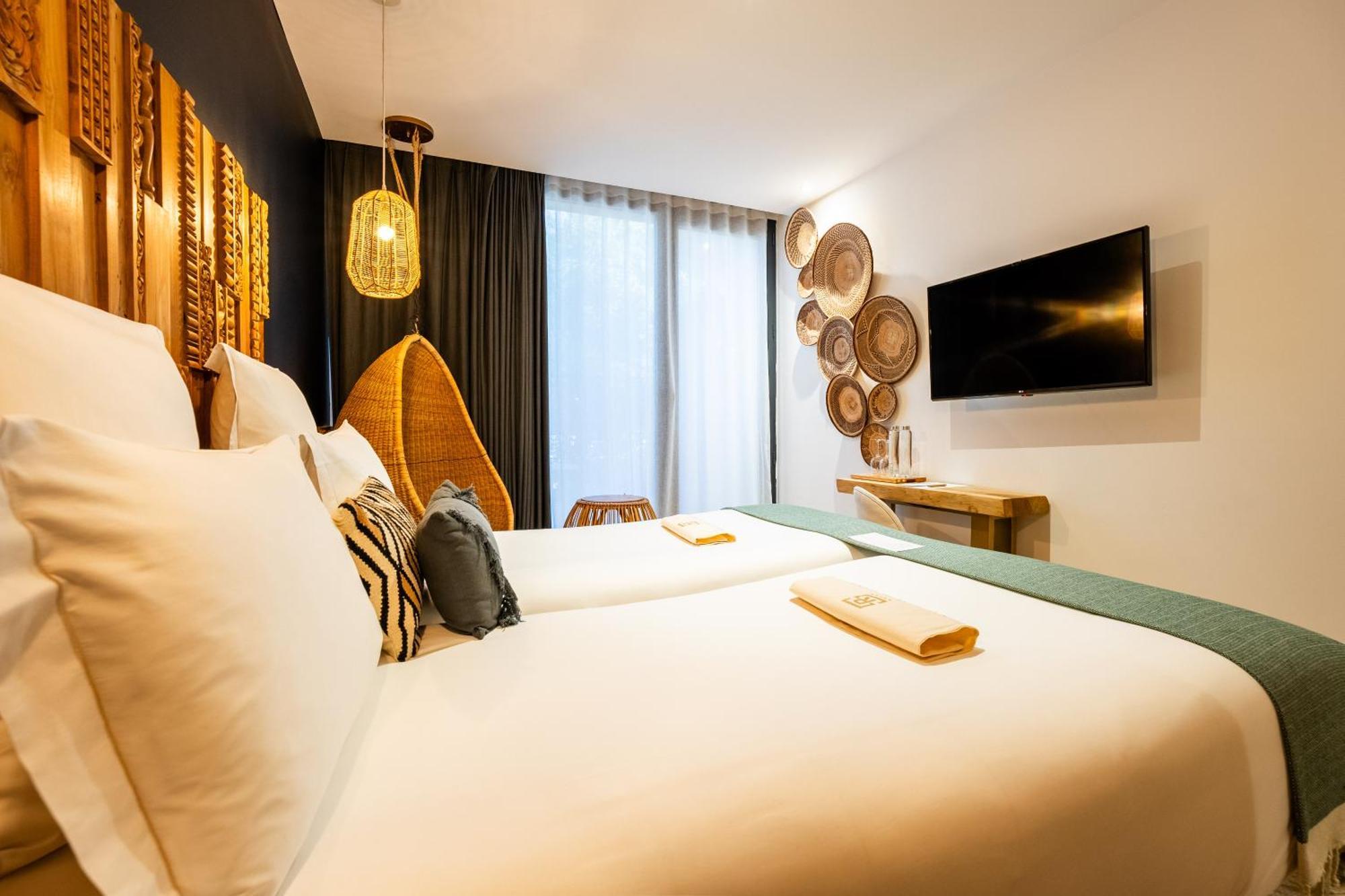 Superior Room with Terrace,1747028967:JPEG