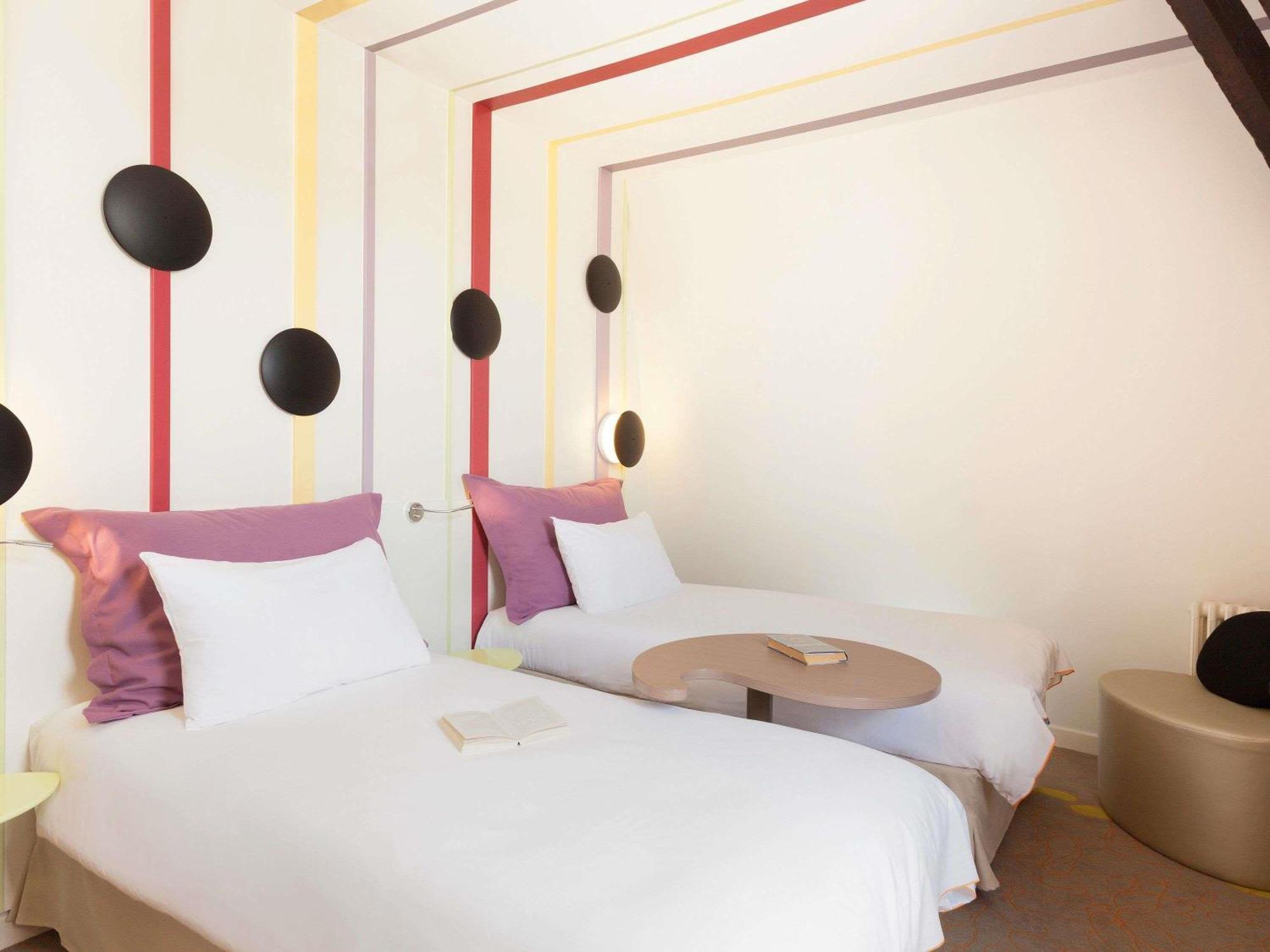 Chambre Standard avec 2 Lits Simples - Petit-Déjeuner Inclus