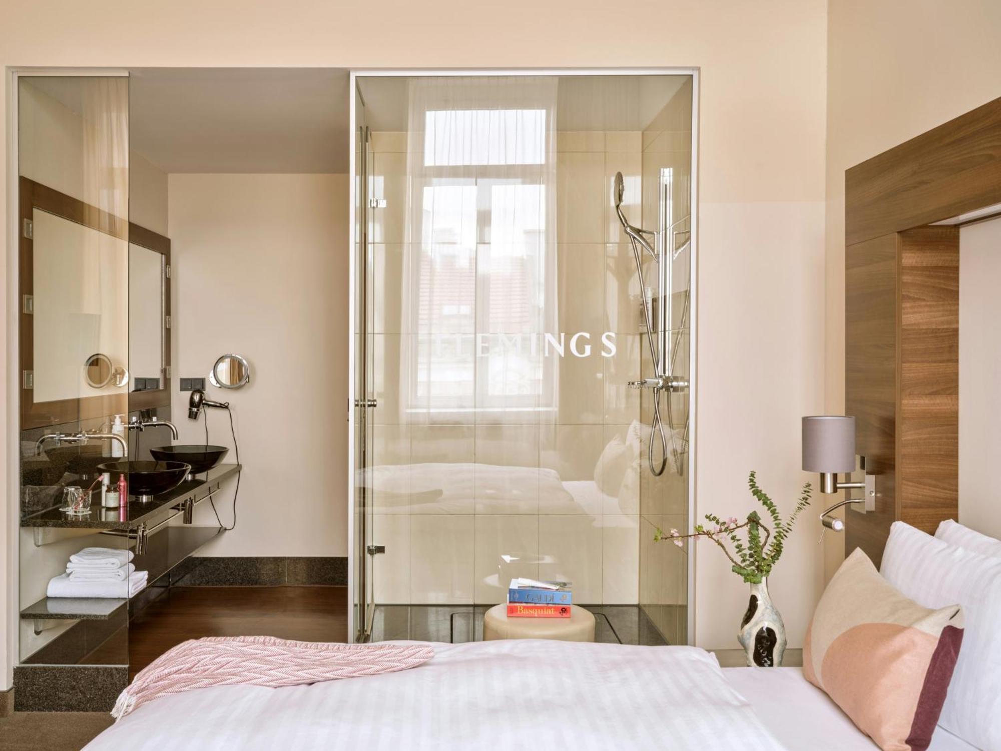 Chambre Lit Queen-Size Supérieure Plus