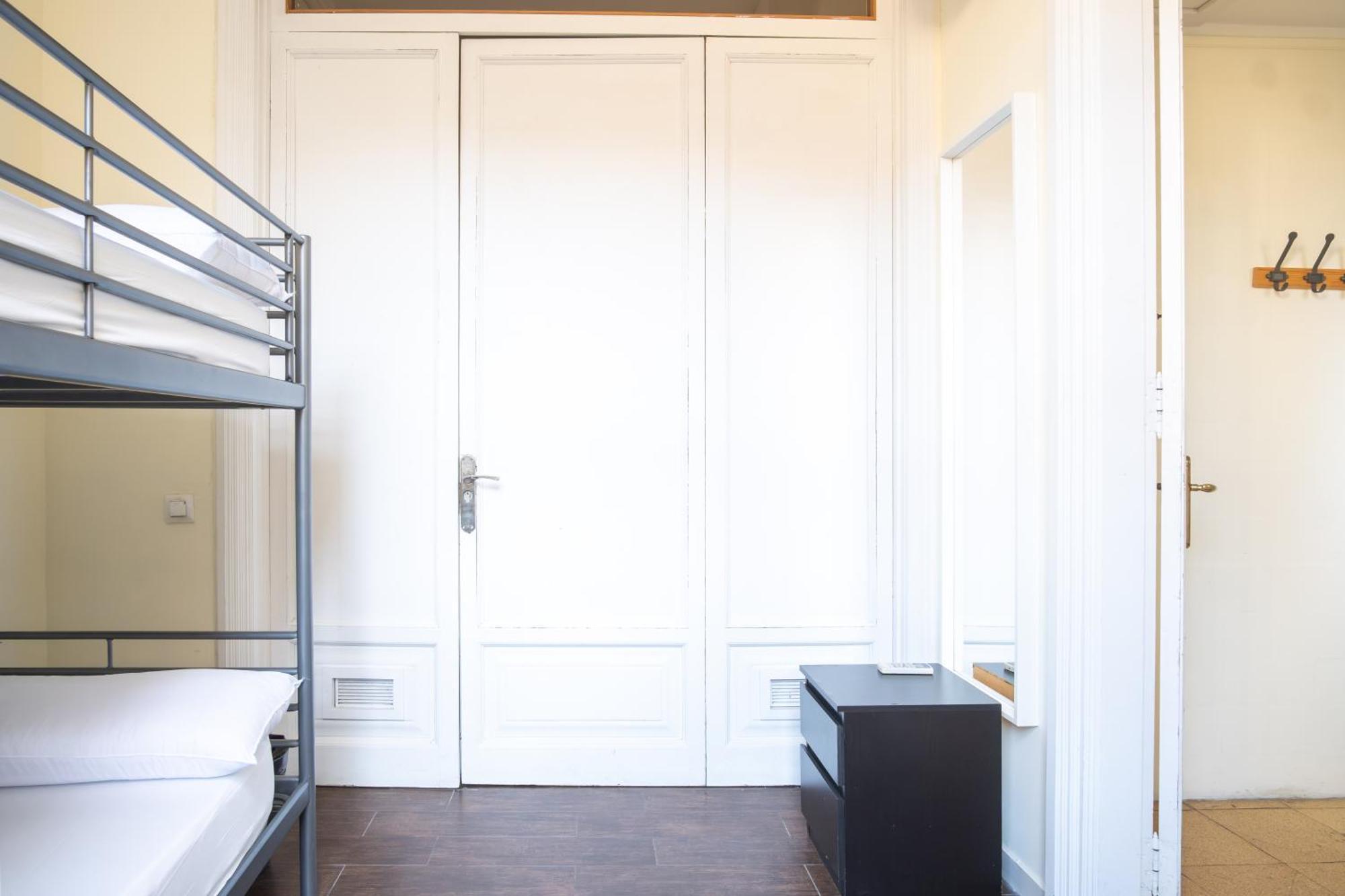 Single Bed 2-Bed Dormitory Room