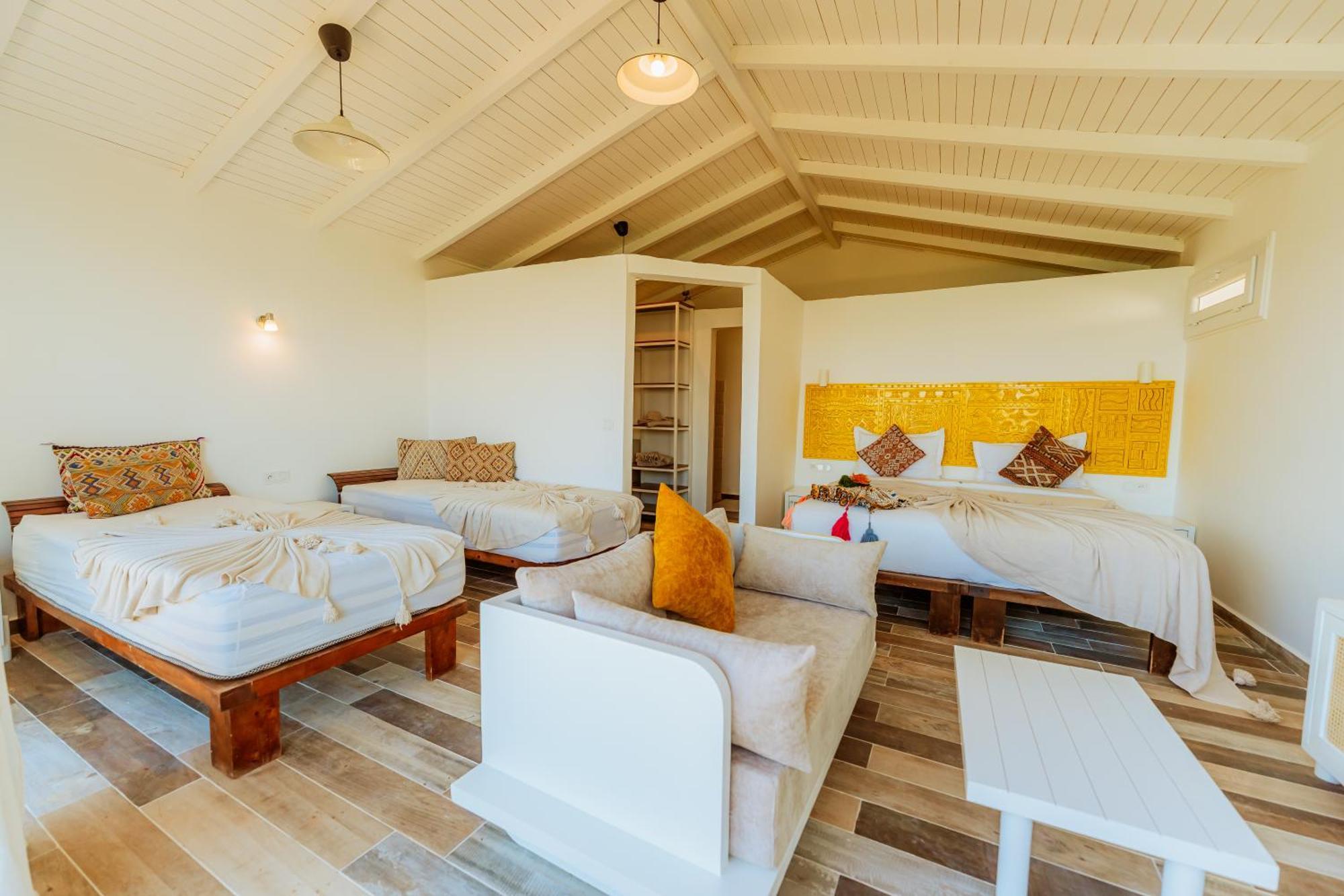 Triple Room Sea View
