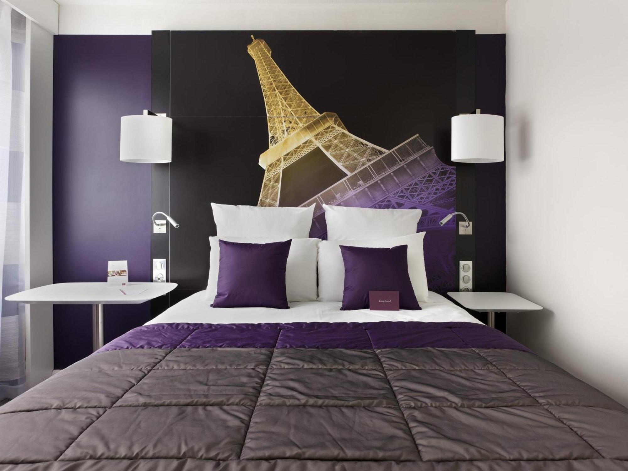 Privilege Room a double bed