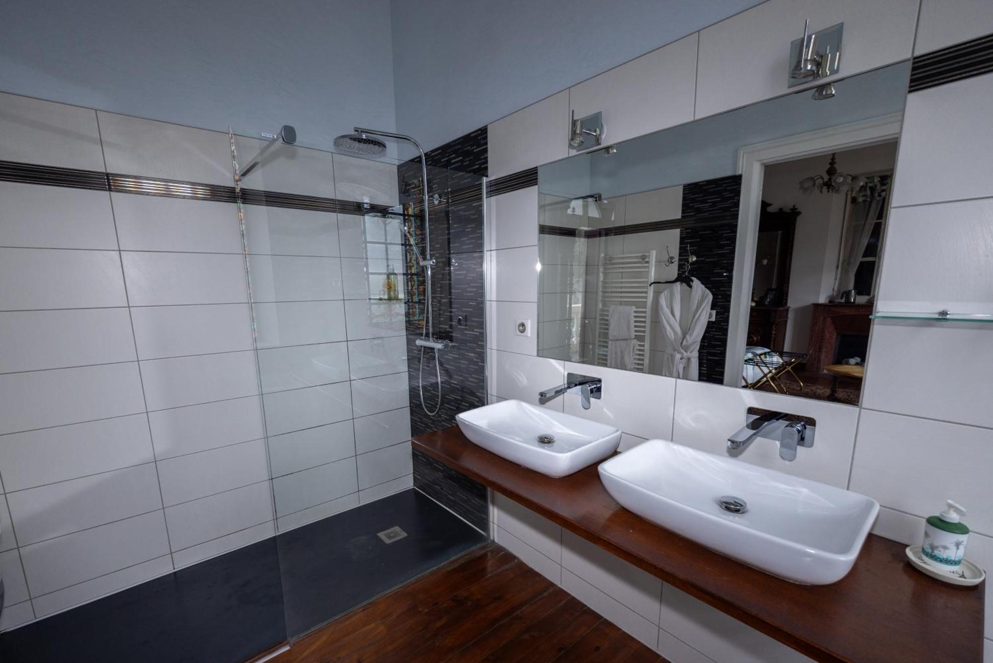 Chambre Double Deluxe avec Balcon