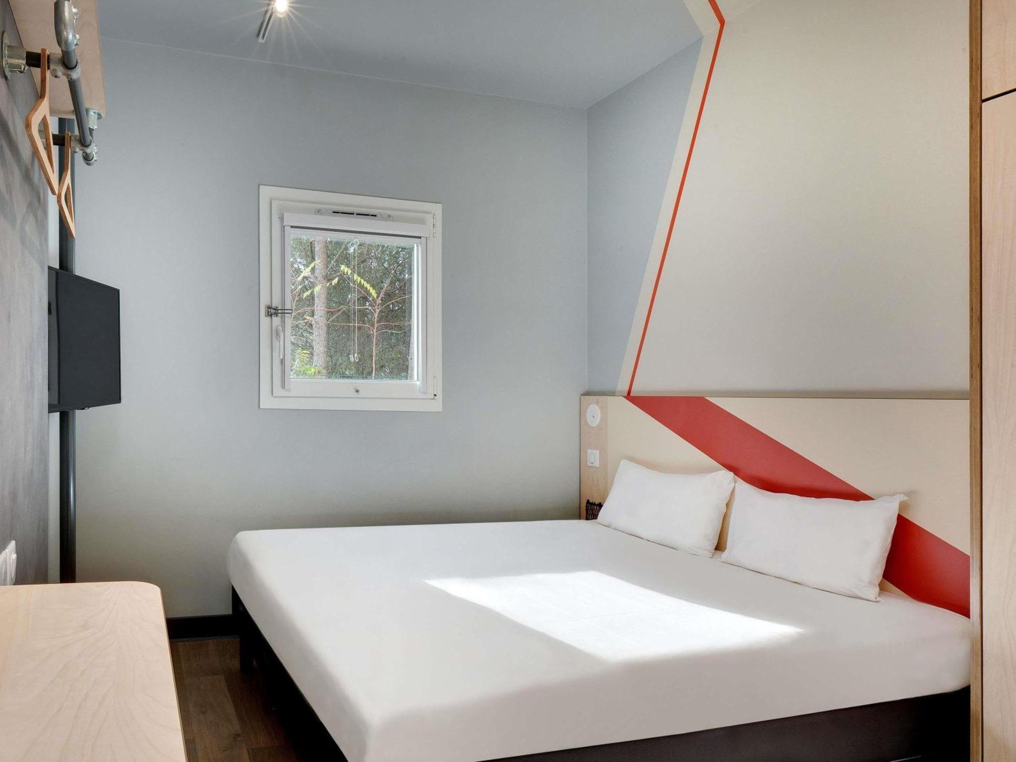 Triple Room Double bed Single Bed