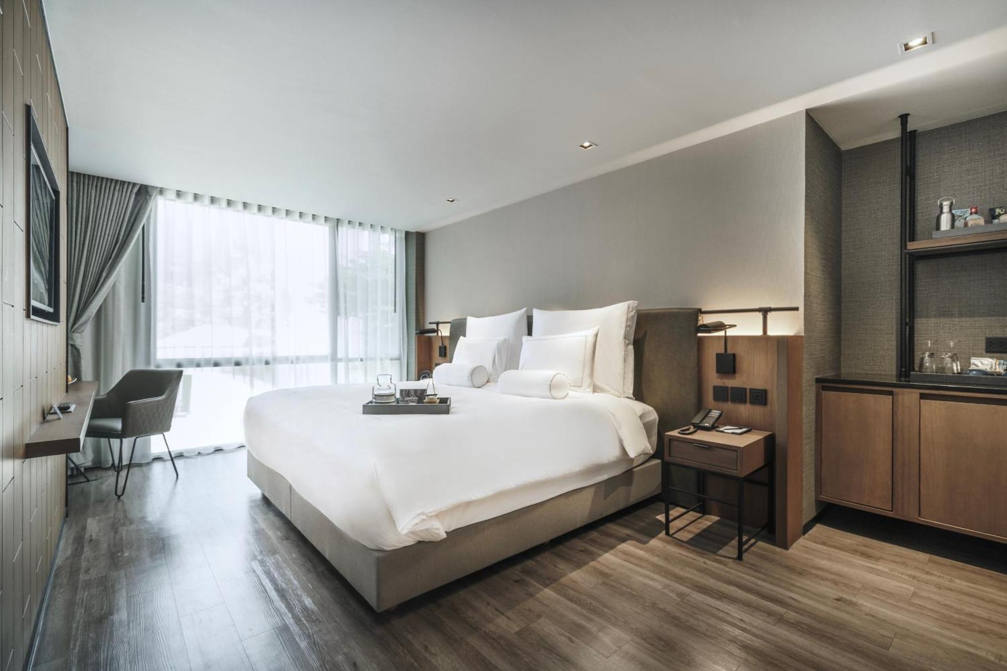 Premier King or Twin Room