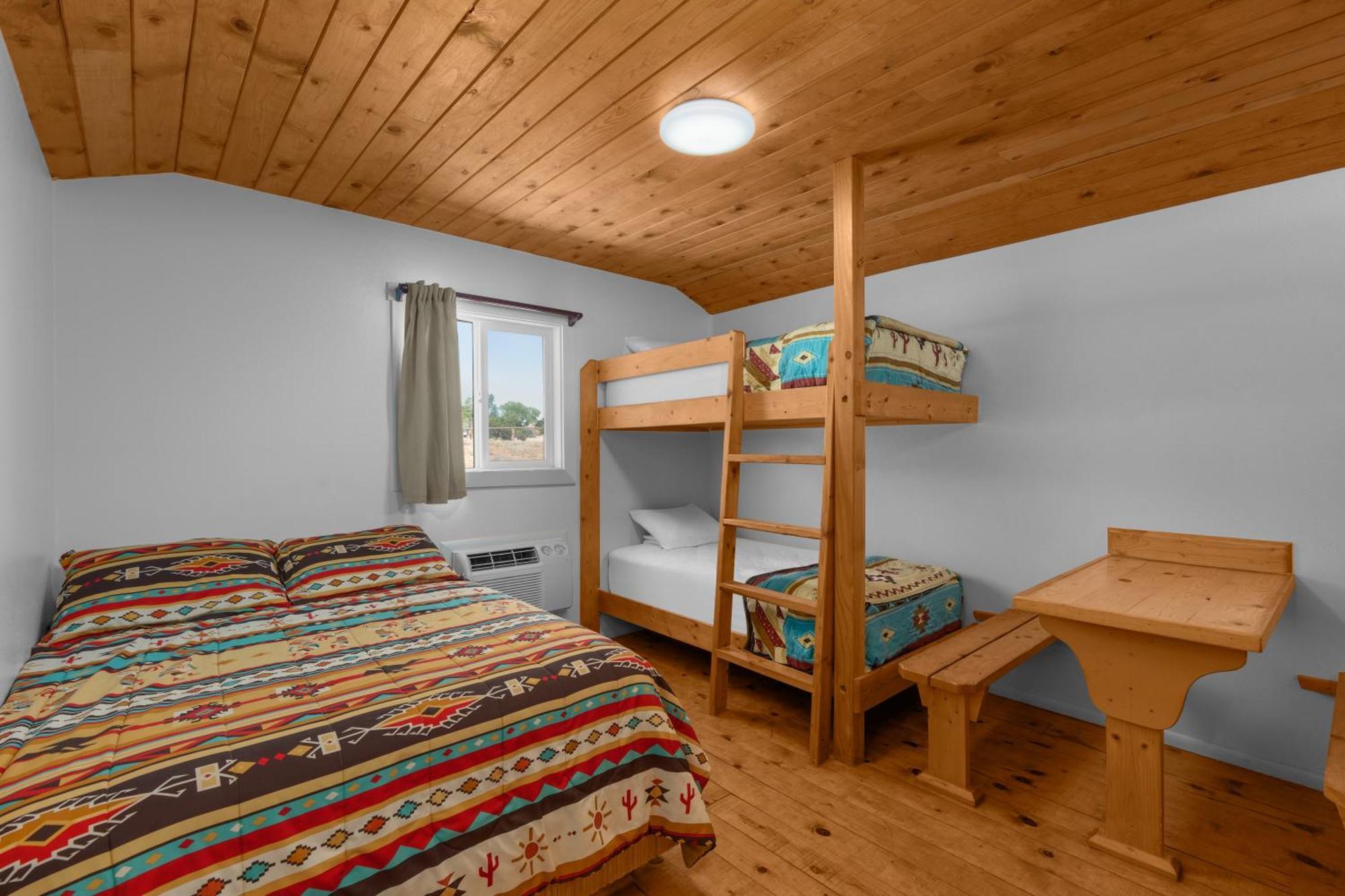 Cozy Casitas,1765911822:JPEG