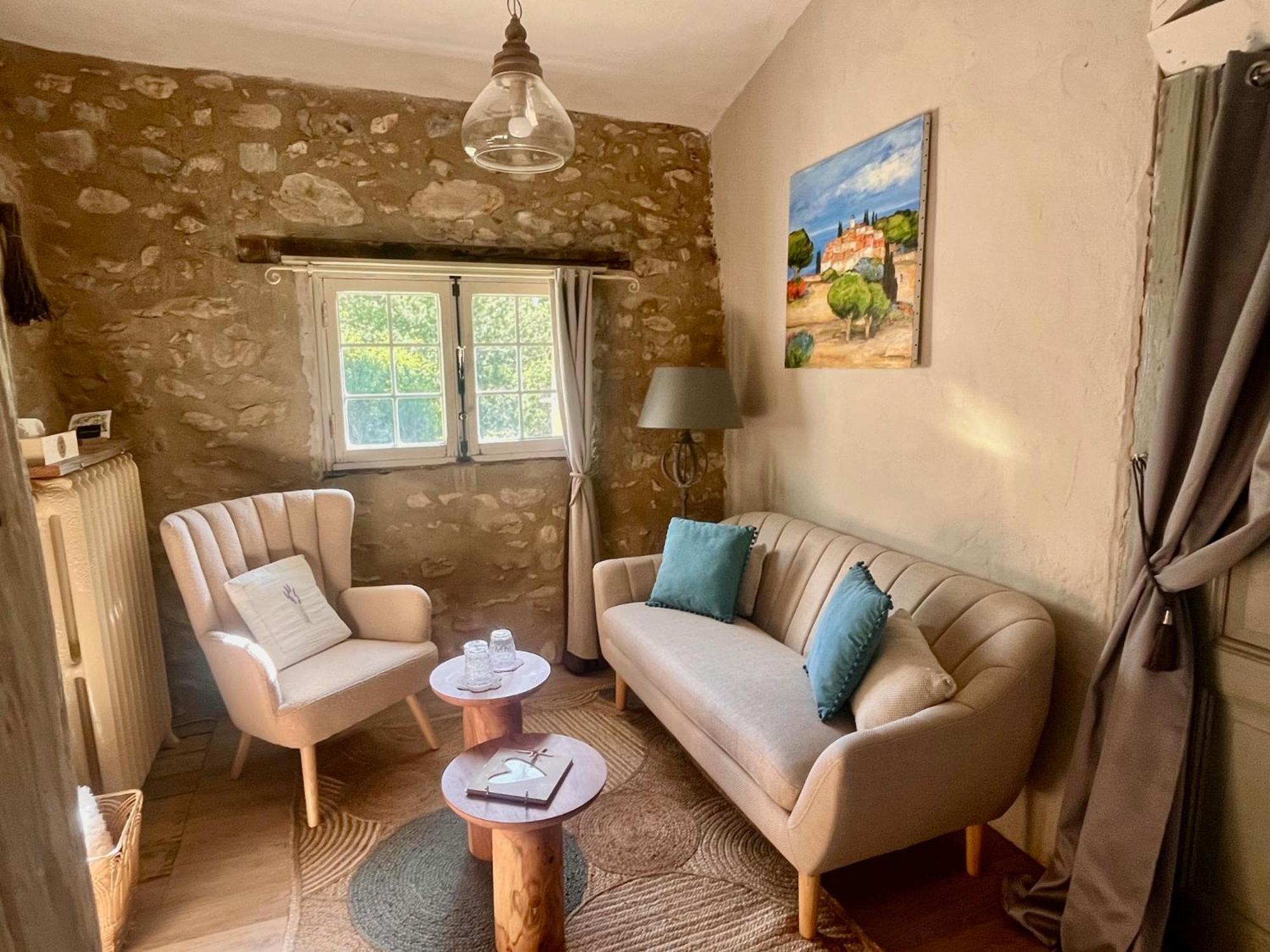 Family Room Garden View