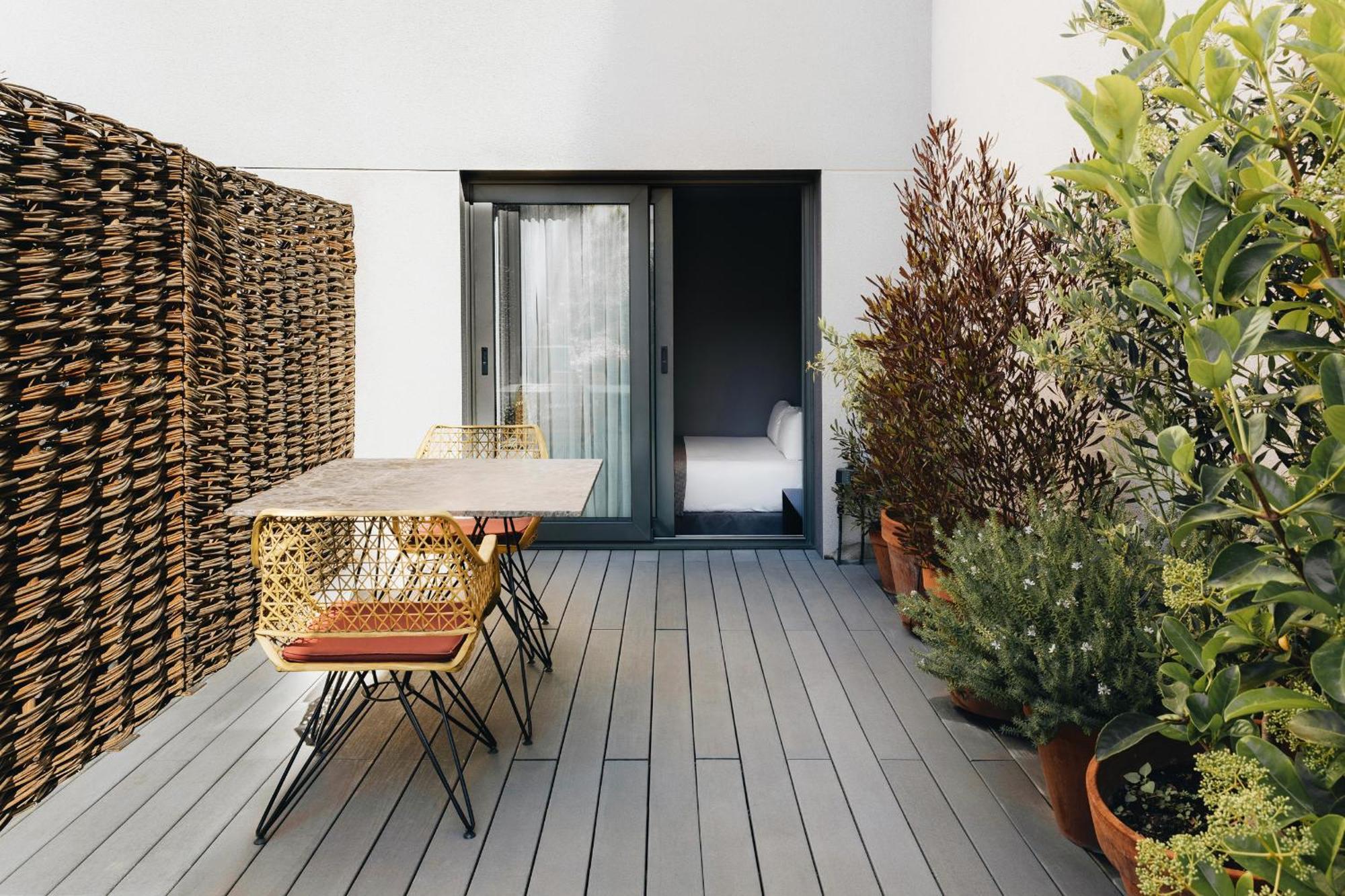 Single Room Terrace
