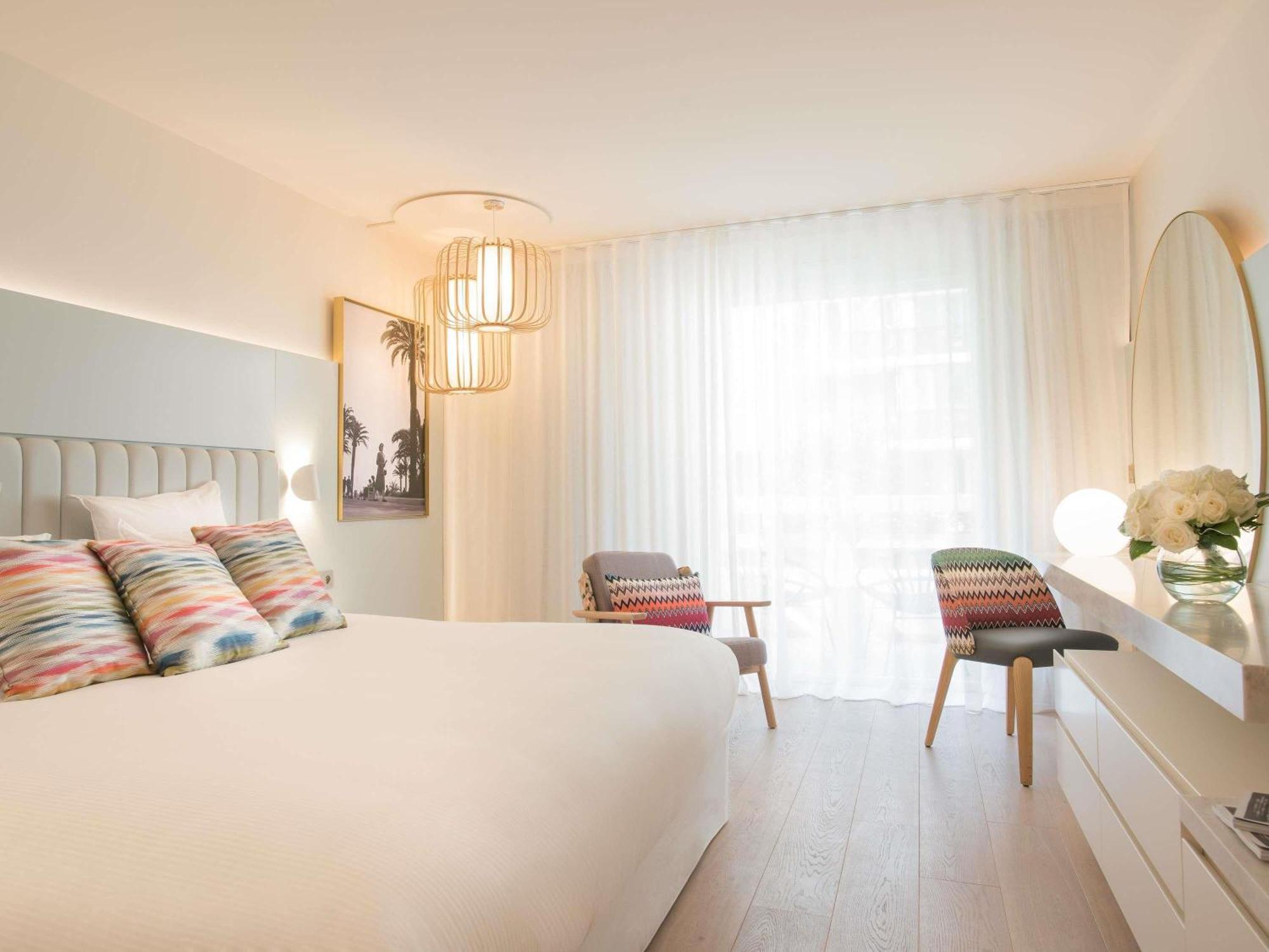 Deluxe Queen Room Balcony