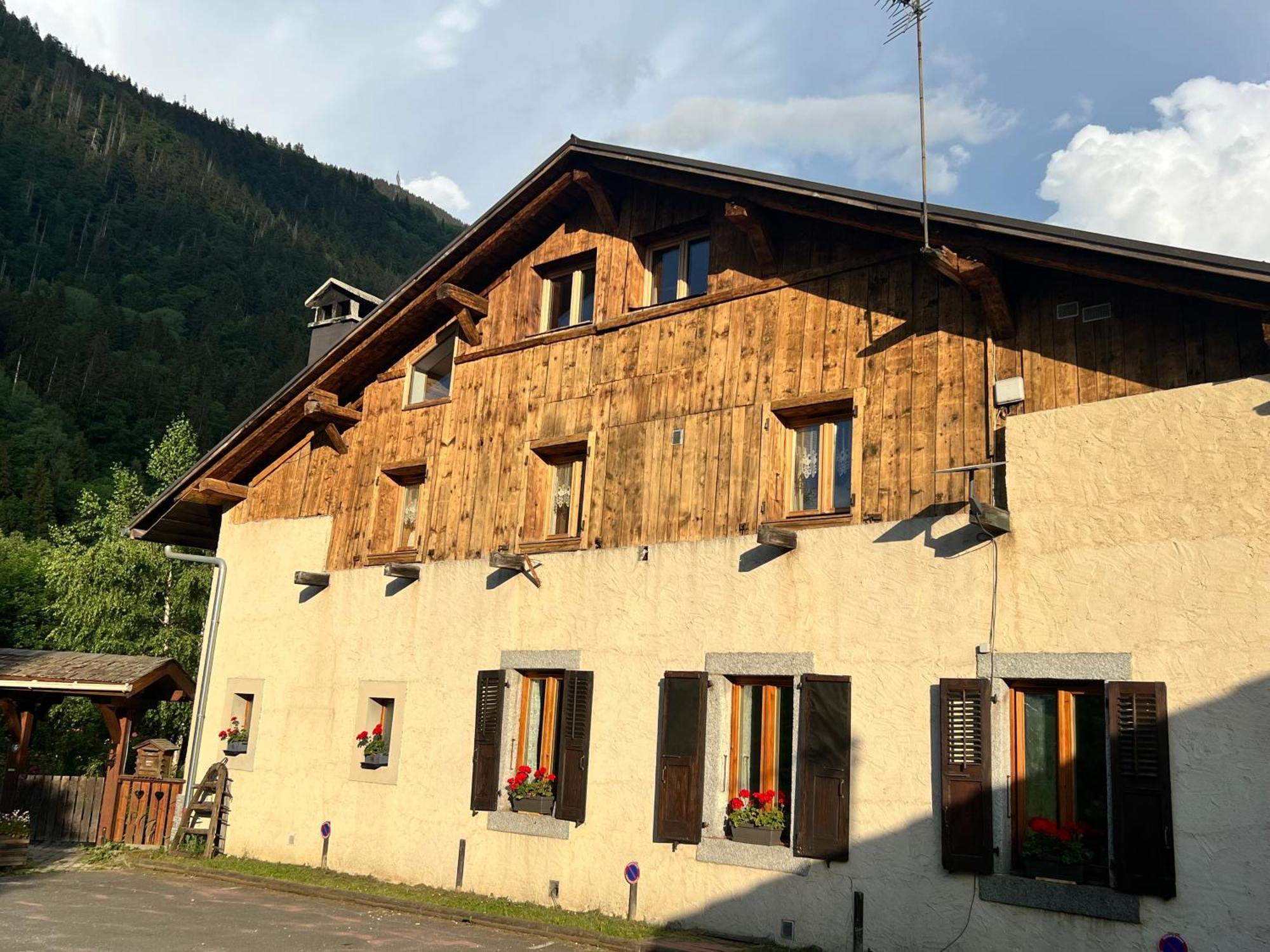 Double Room Mountain View