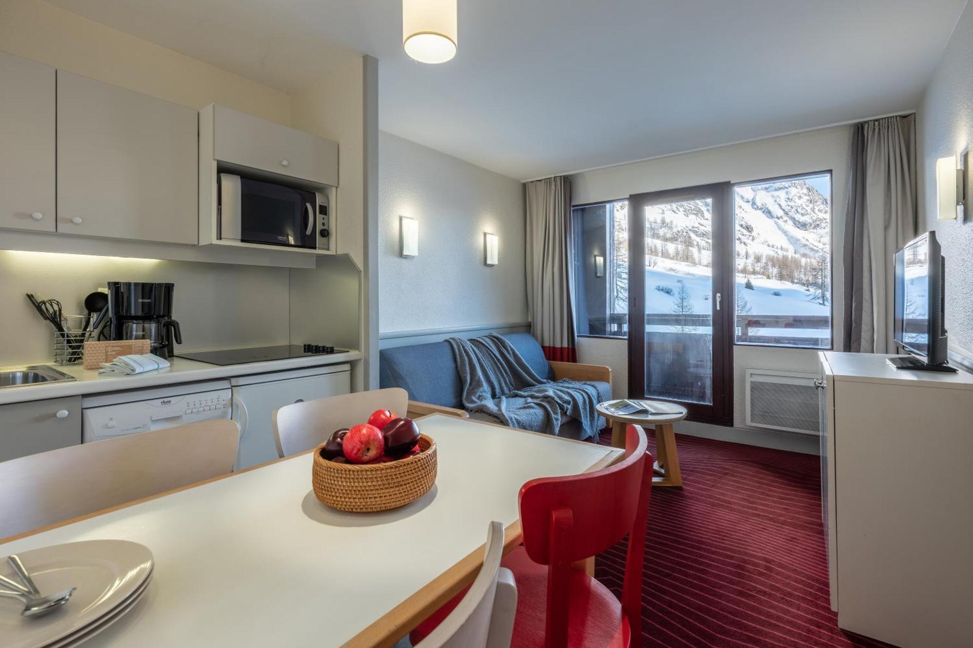 Studio avec Alcôve de Couchage - Vue Dégagée sur Montagne (4 Personnes)